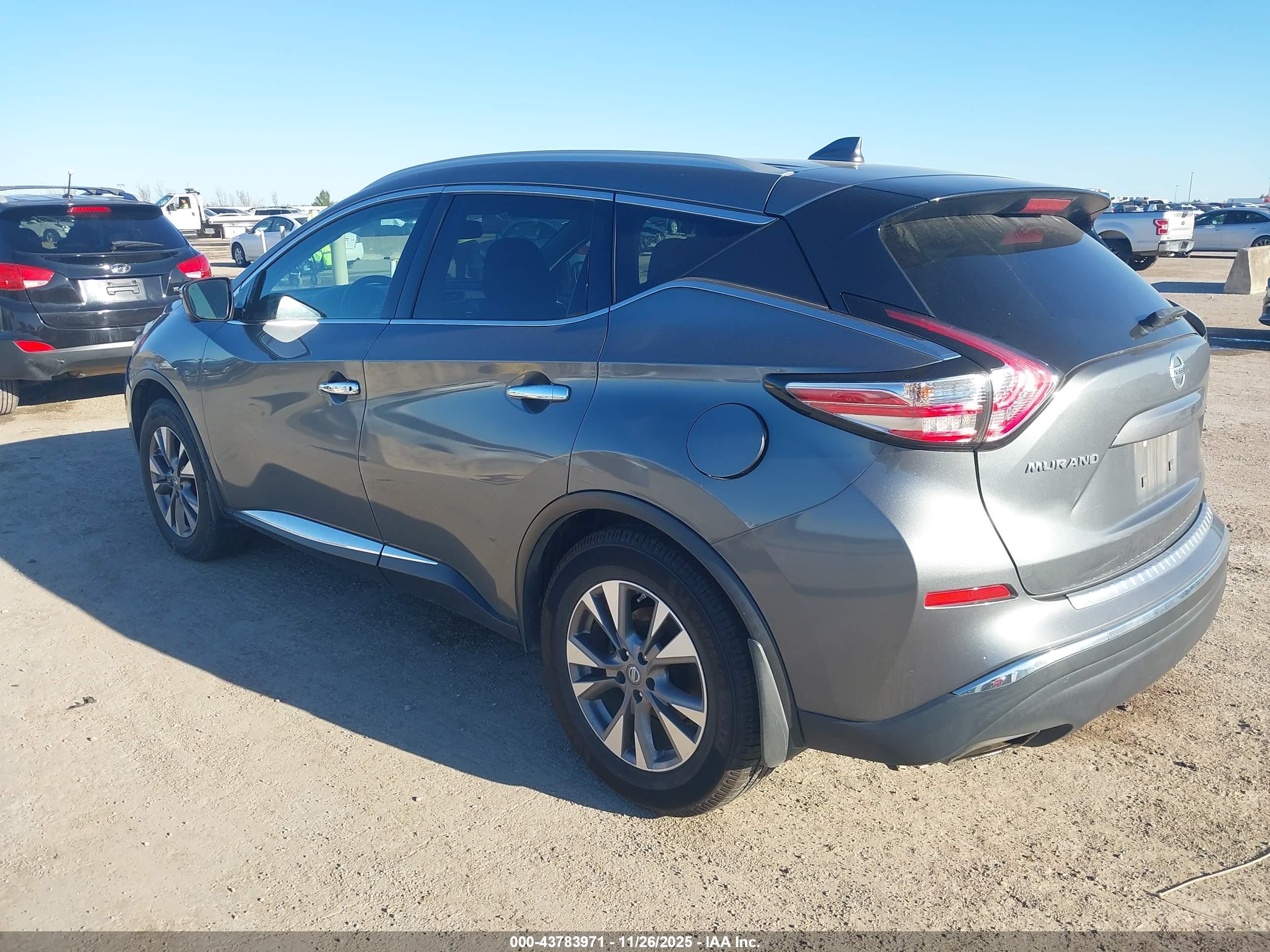 NISSAN MURANO image 3