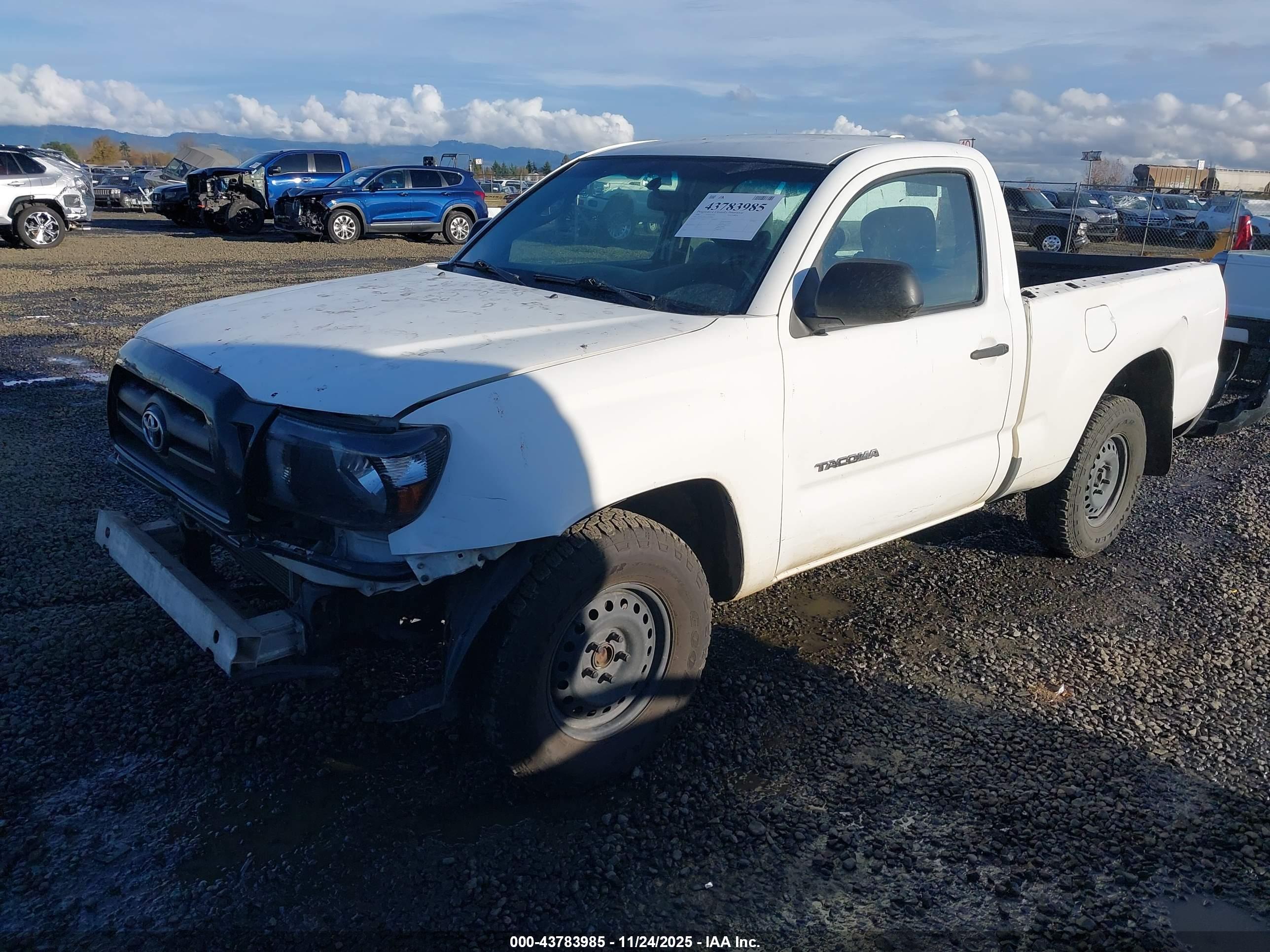 TOYOTA TACOMA image 2