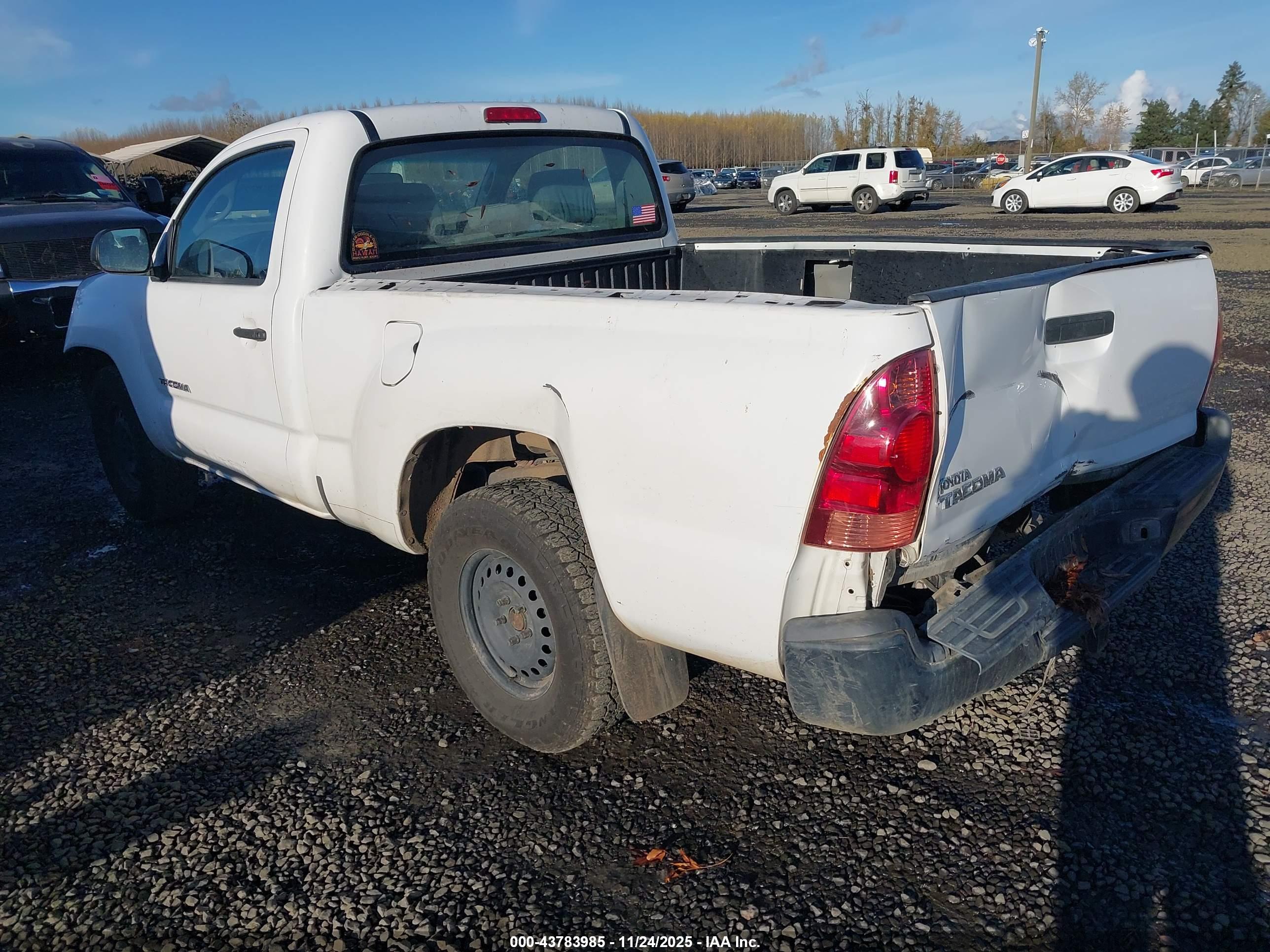 TOYOTA TACOMA image 3