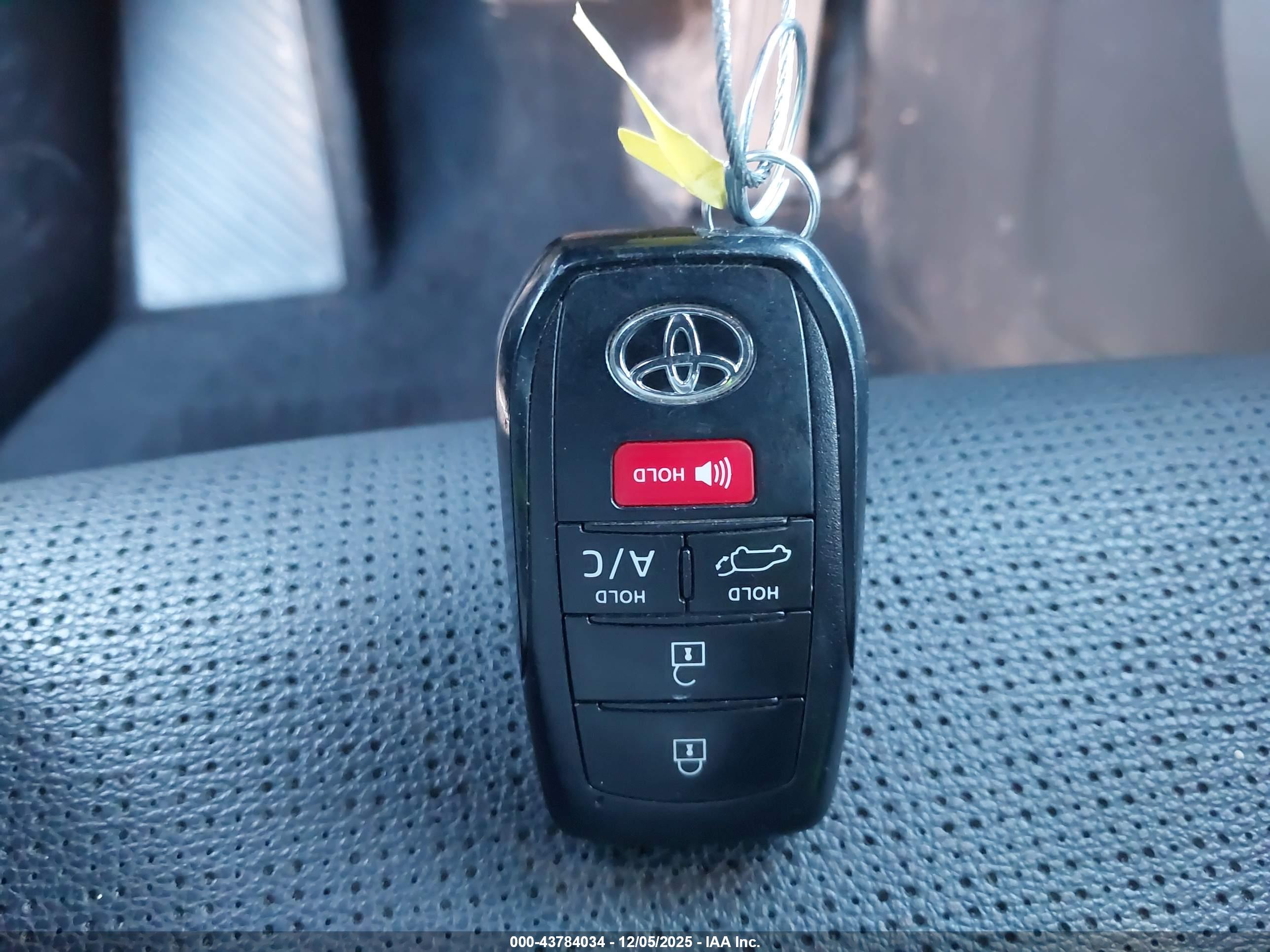 TOYOTA BZ4X image 11
