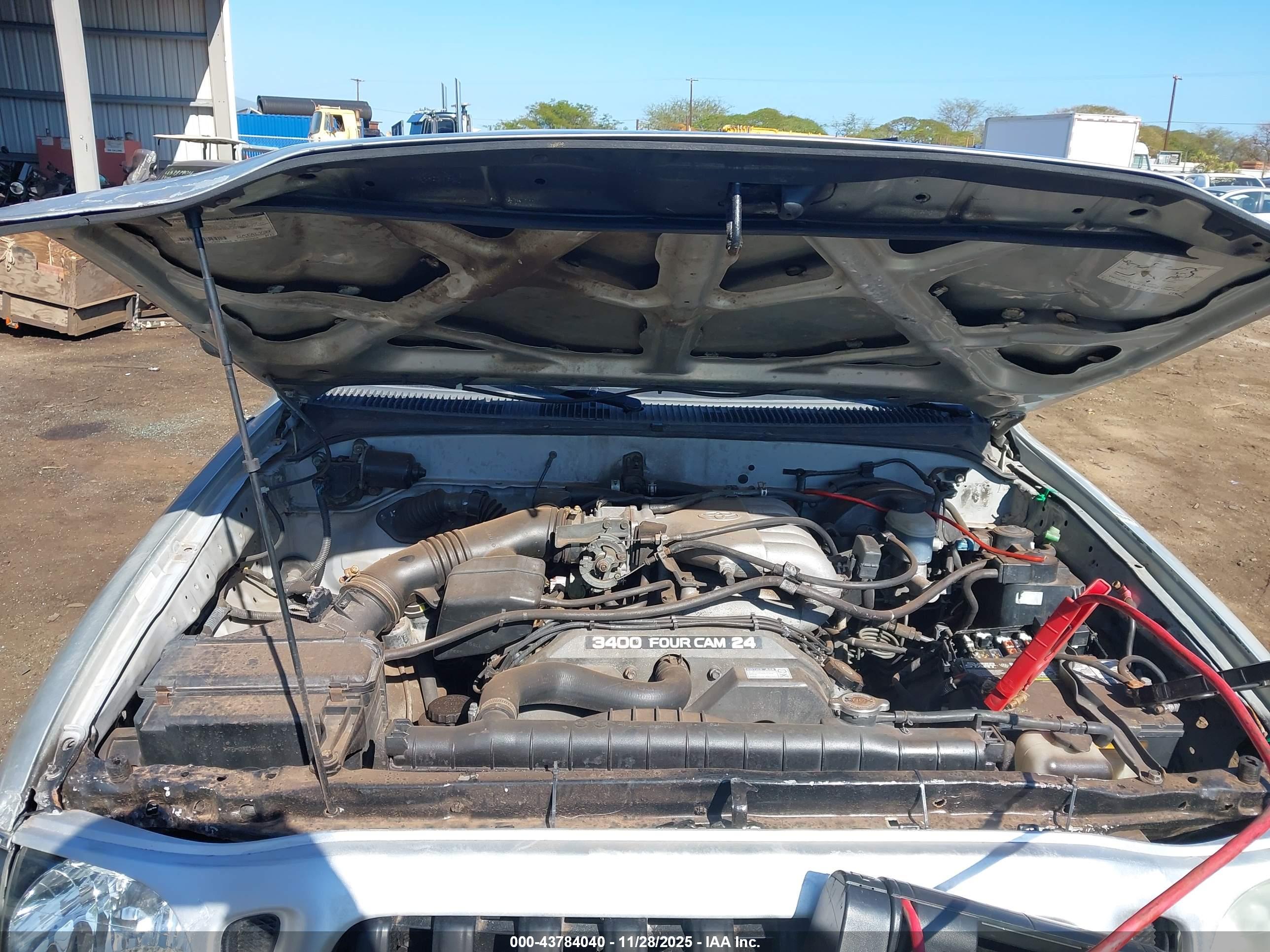 TOYOTA TACOMA image 10