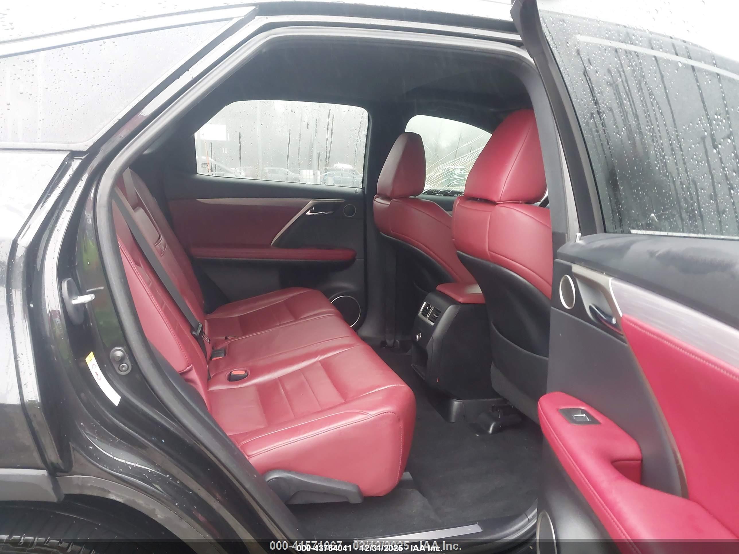 LEXUS RX image 8