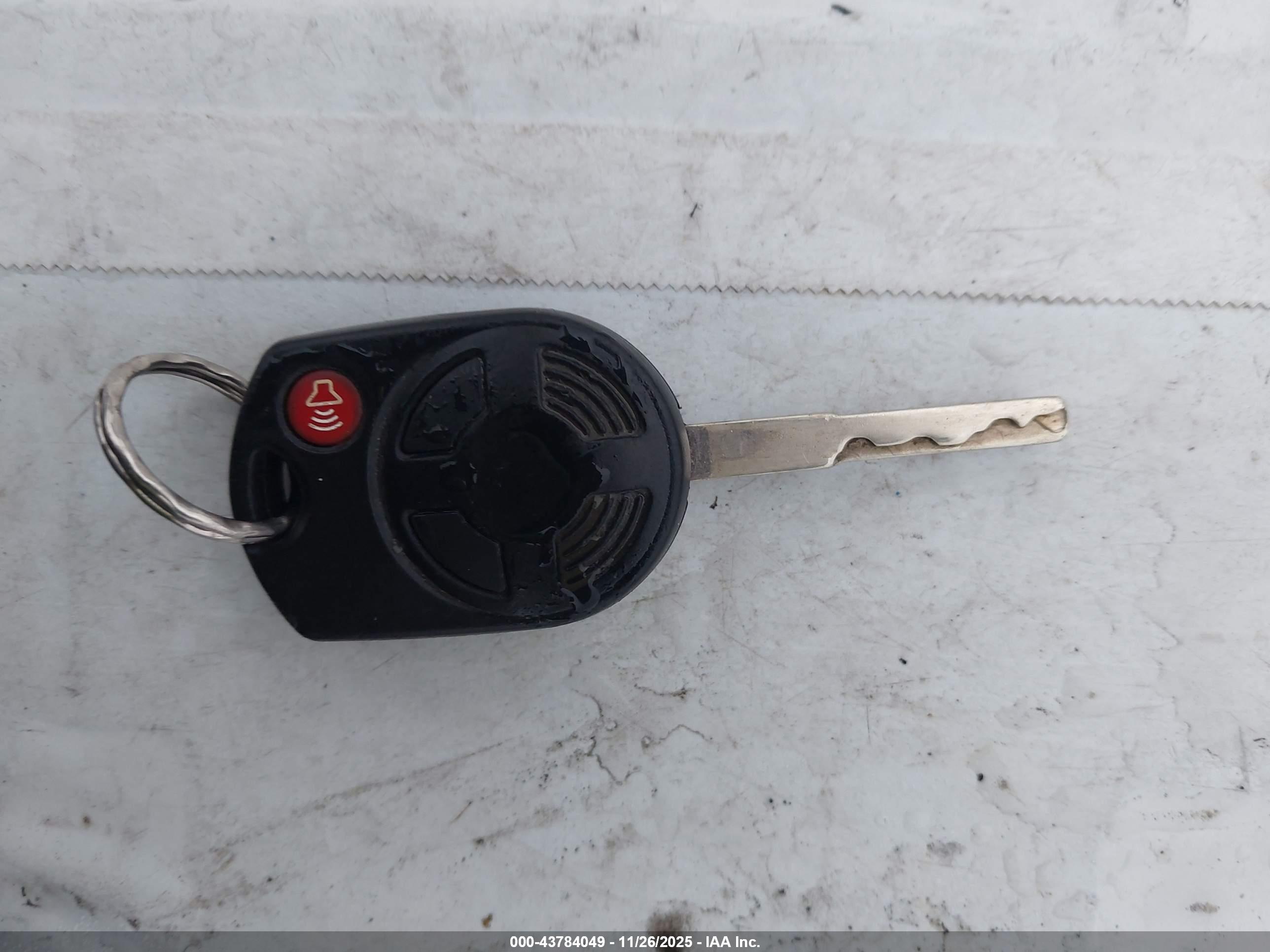 FORD ESCAPE image 11