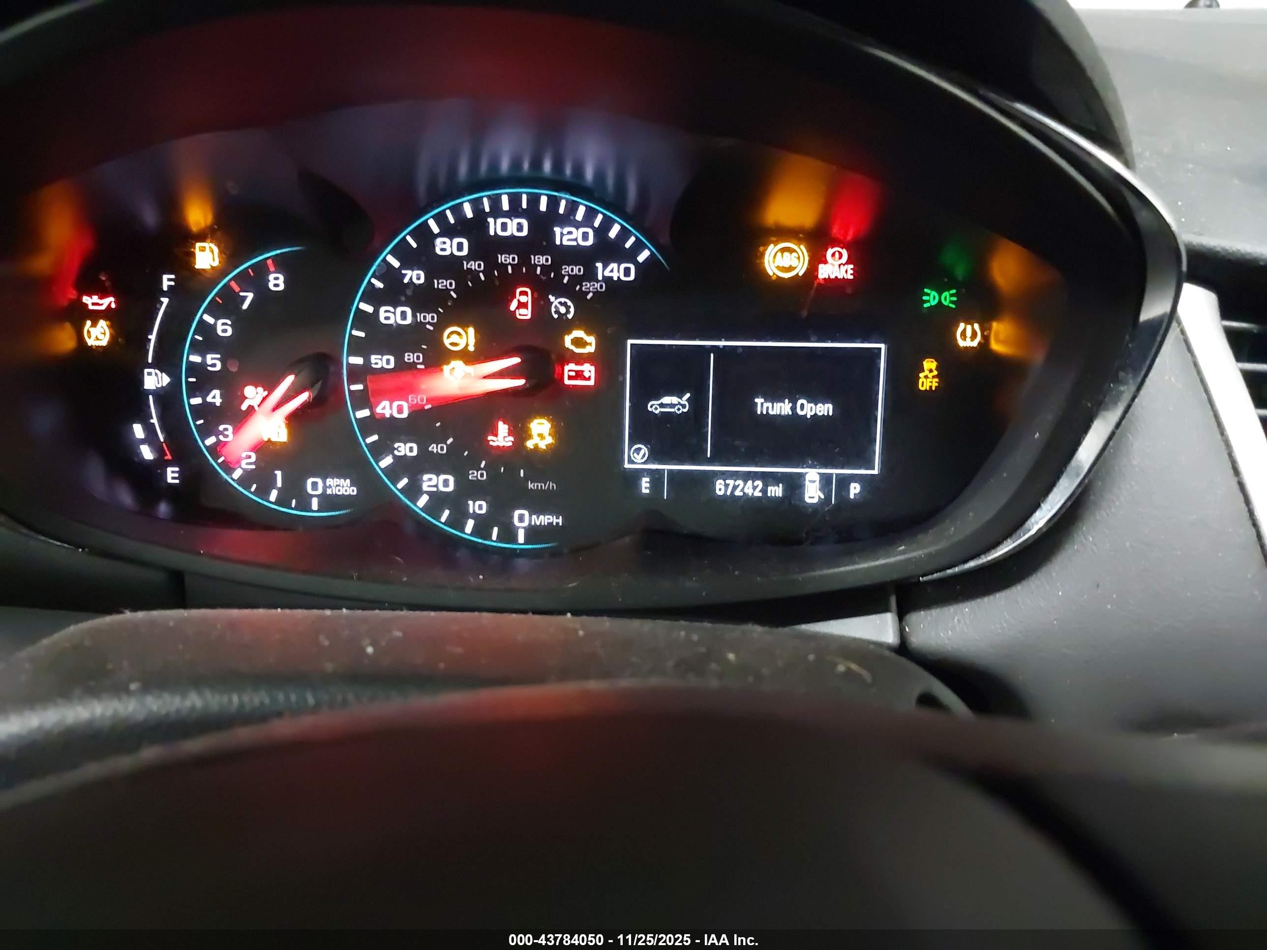 CHEVROLET TRAX image 7