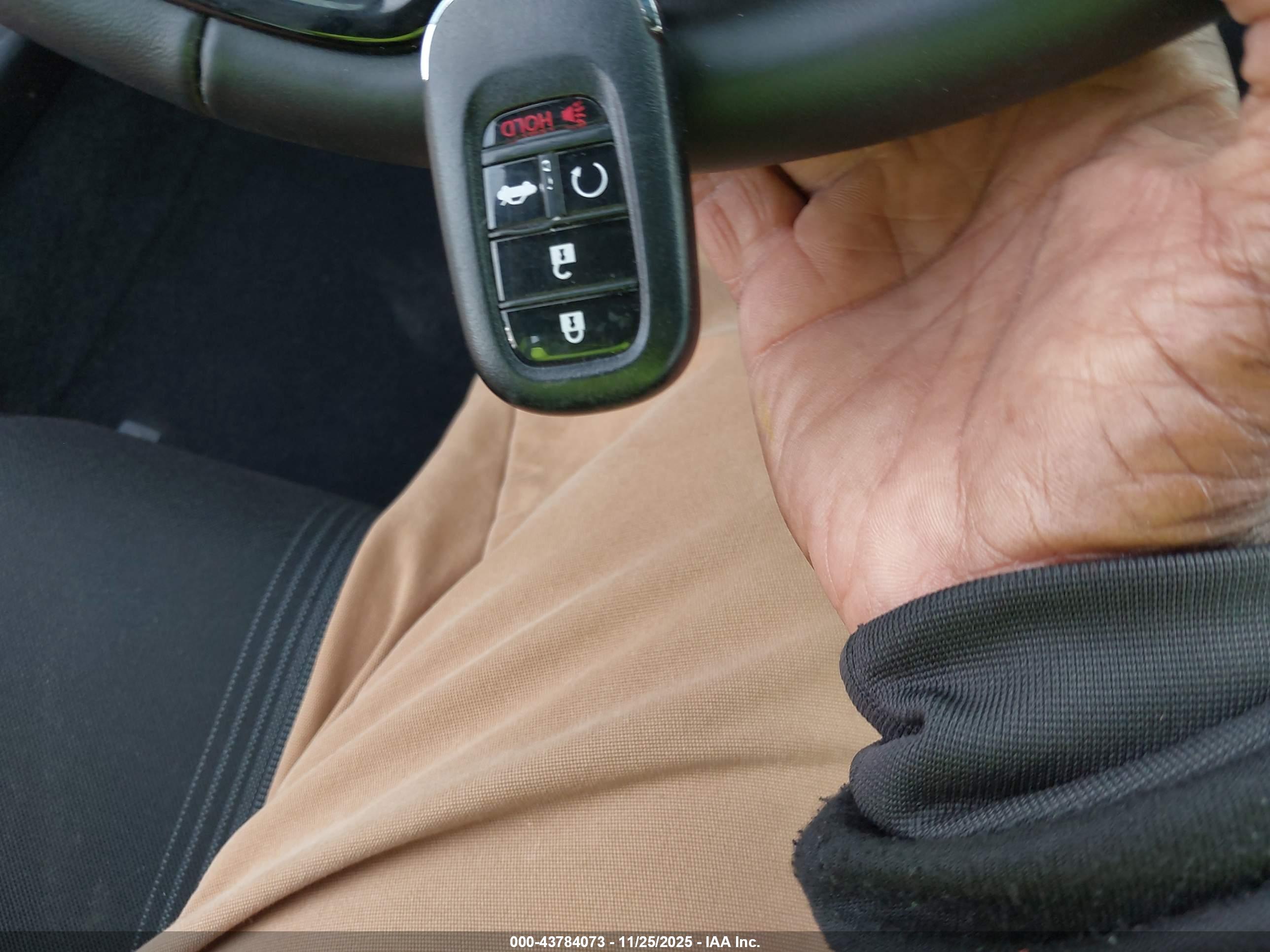 HONDA CIVIC image 11