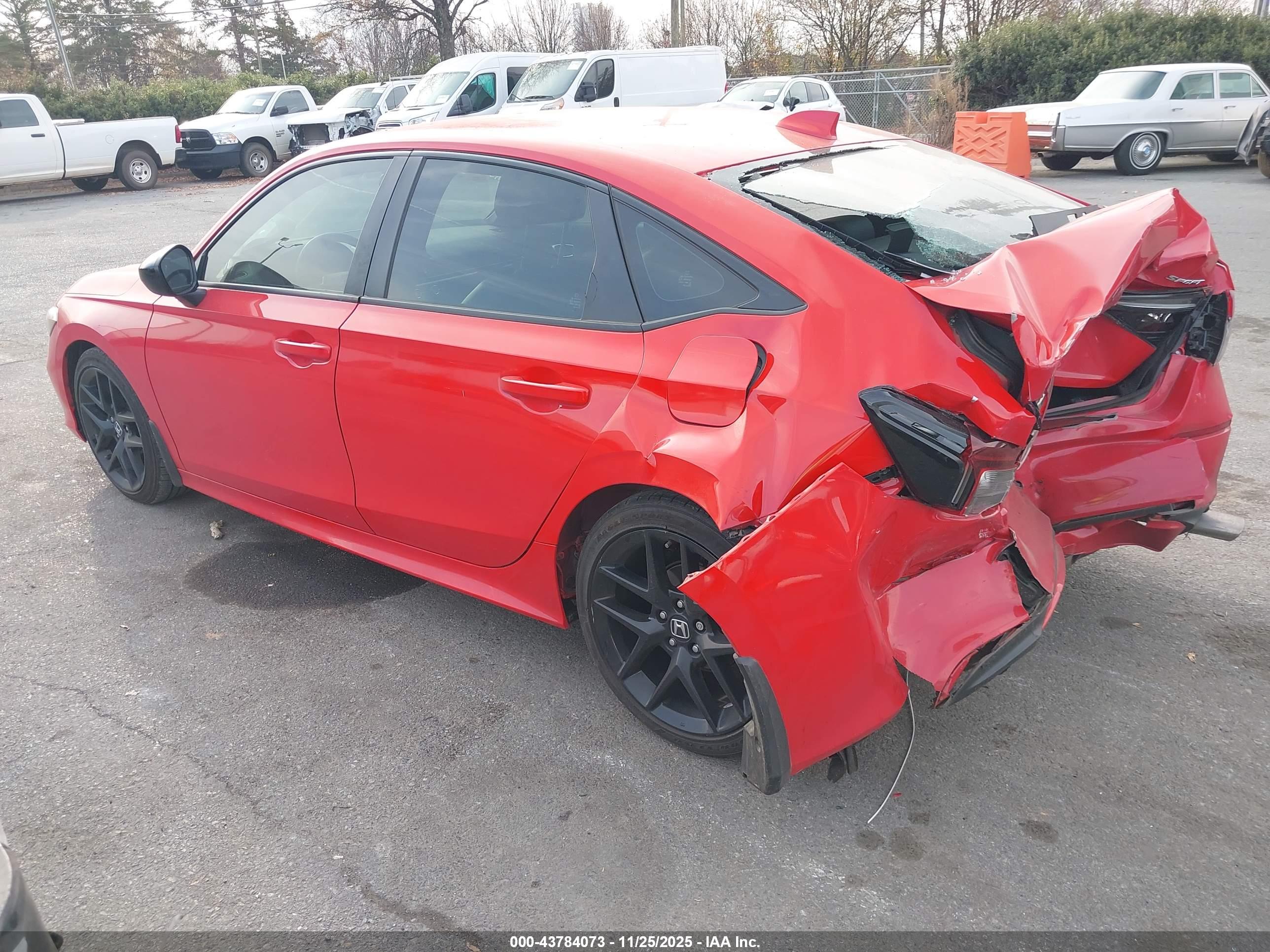 HONDA CIVIC image 3
