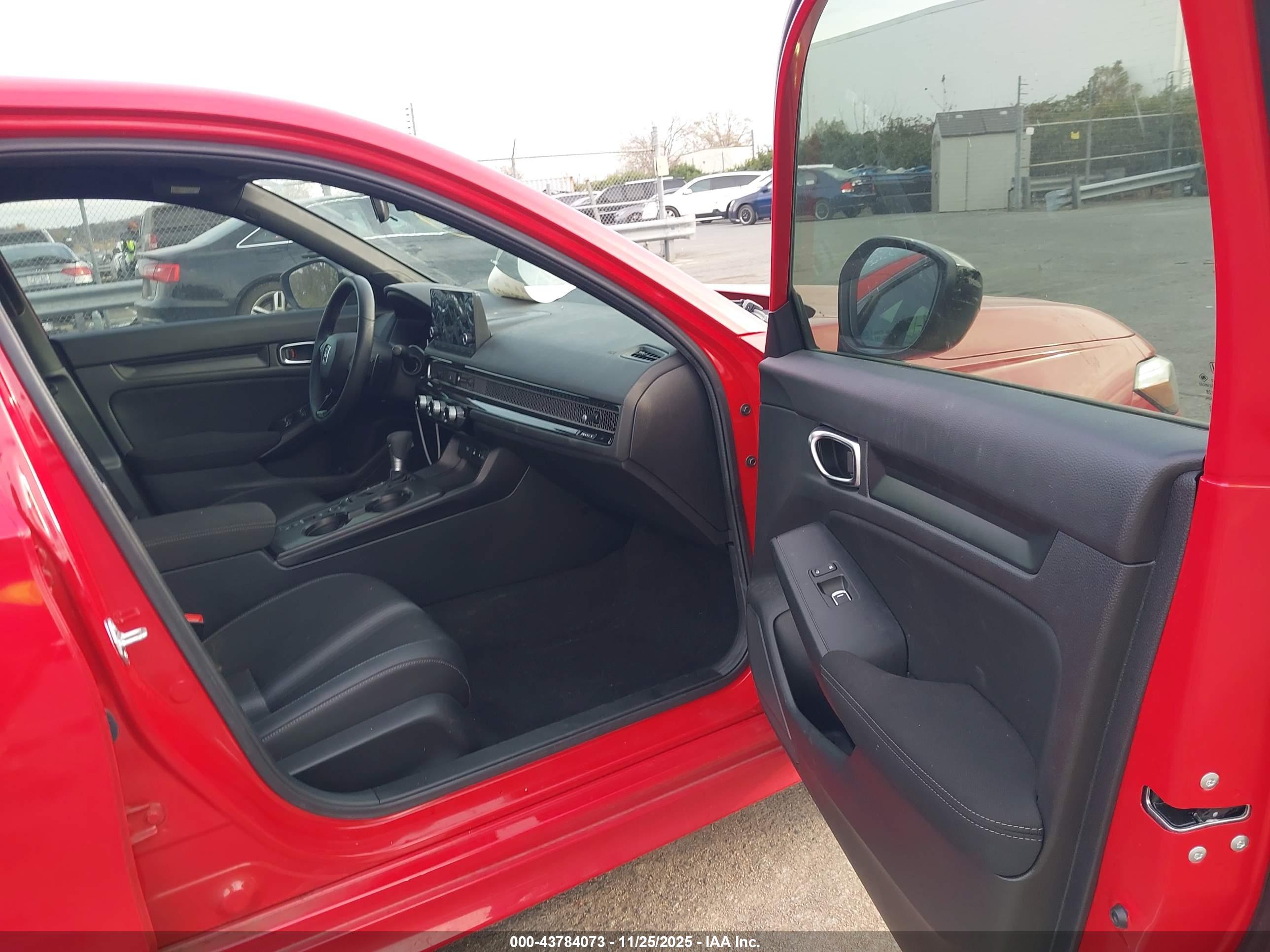 HONDA CIVIC image 5