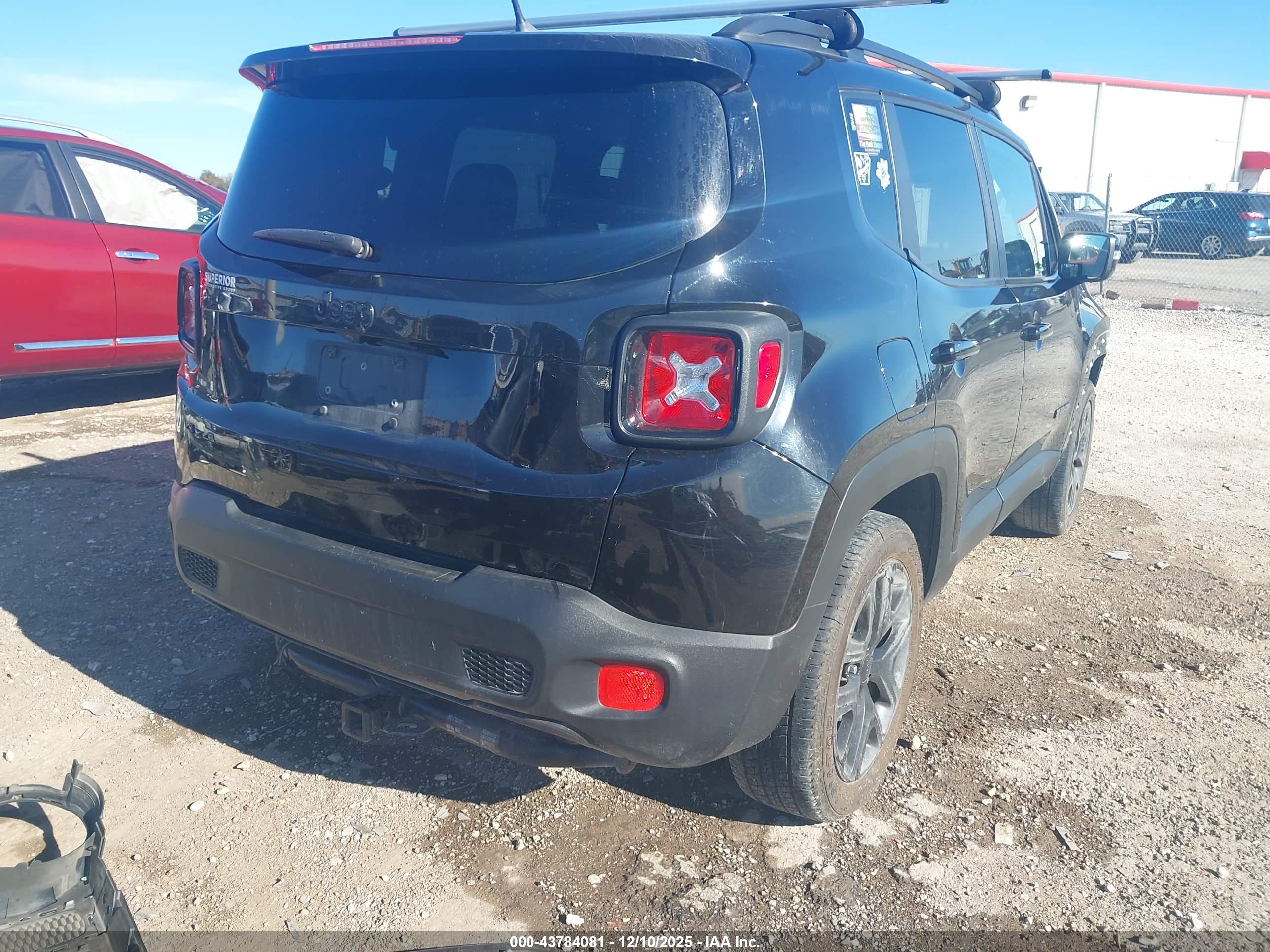 JEEP RENEGADE image 4