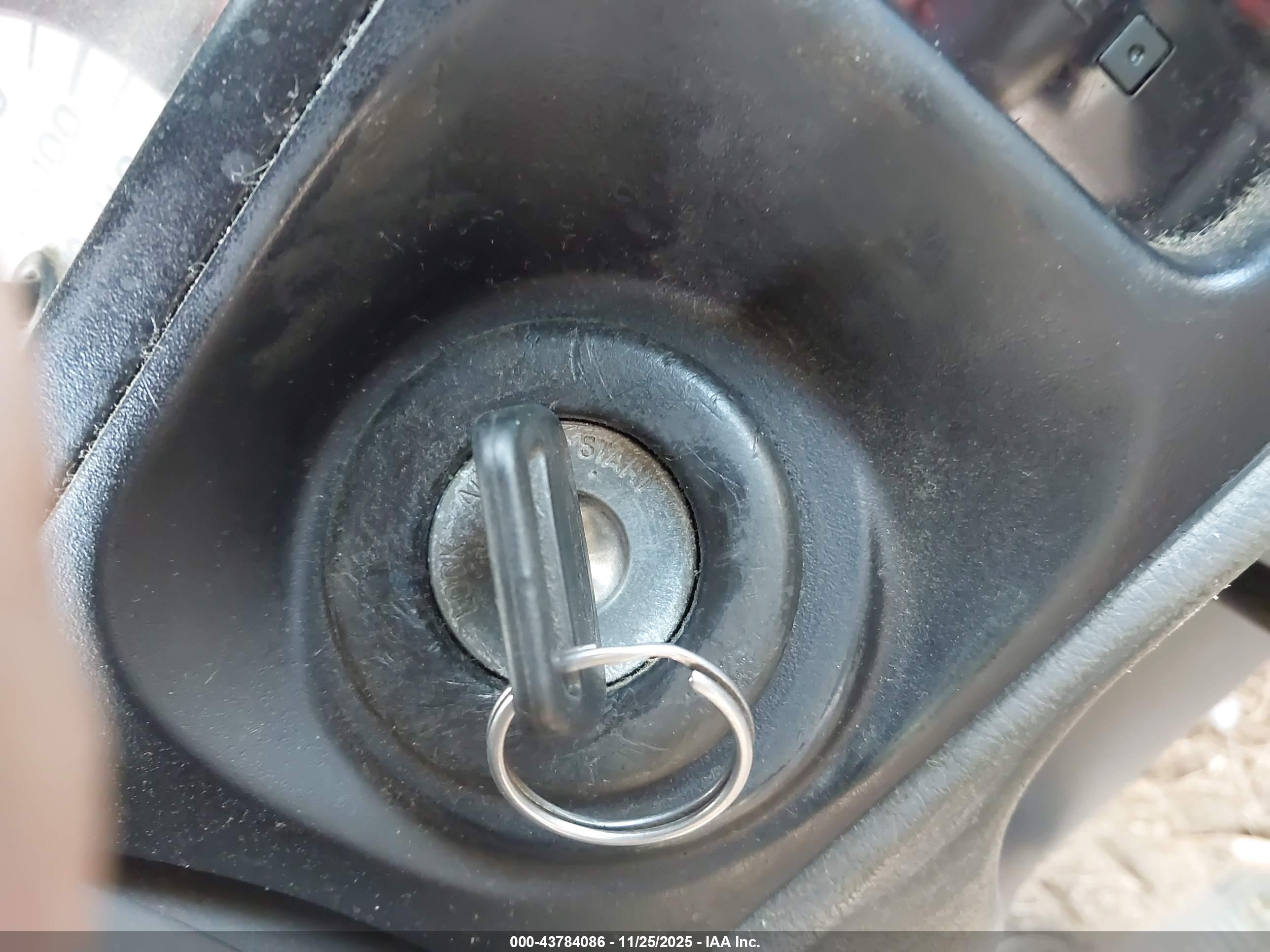 TOYOTA TACOMA image 11