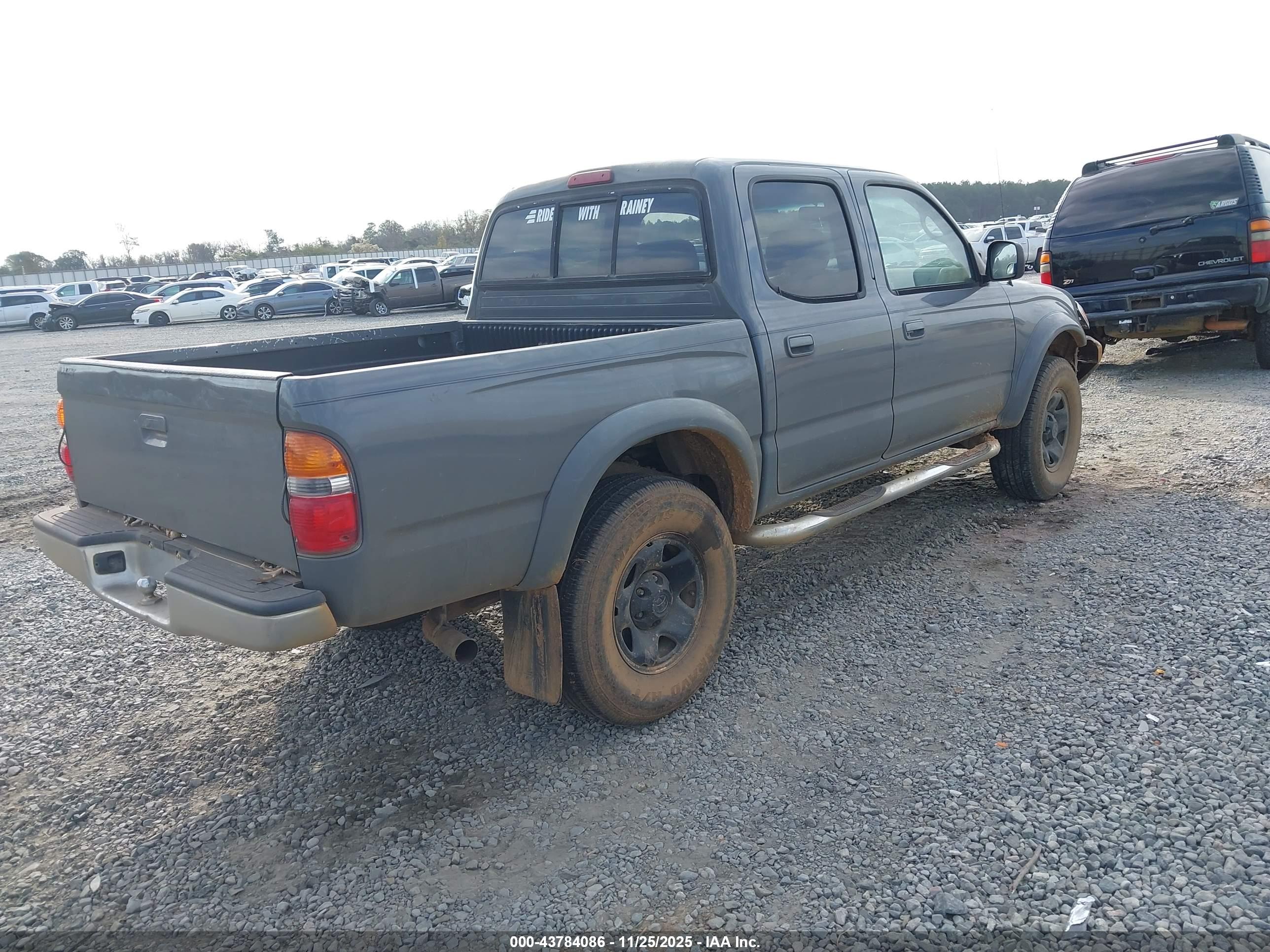 TOYOTA TACOMA image 4