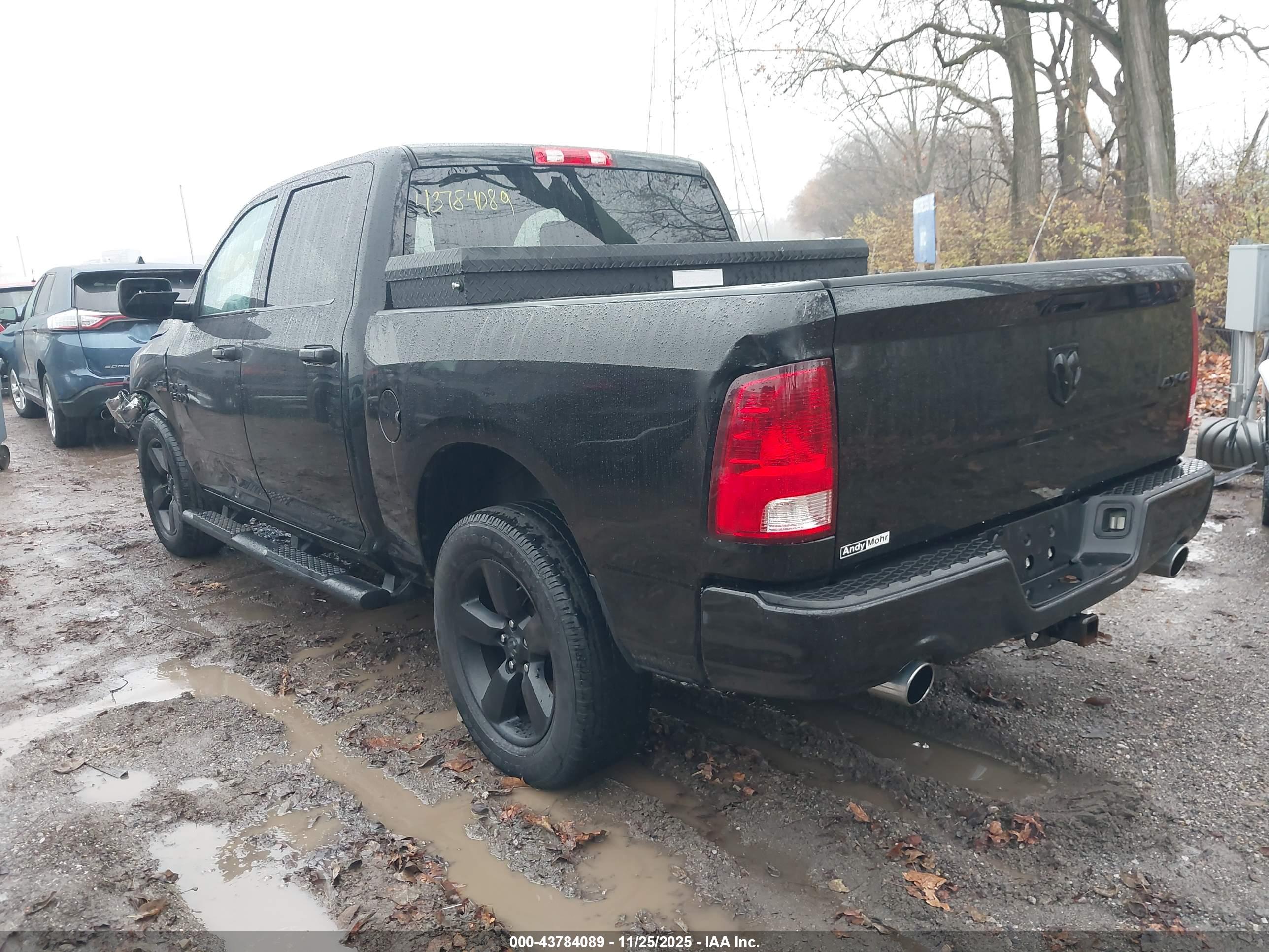 RAM 1500 image 3