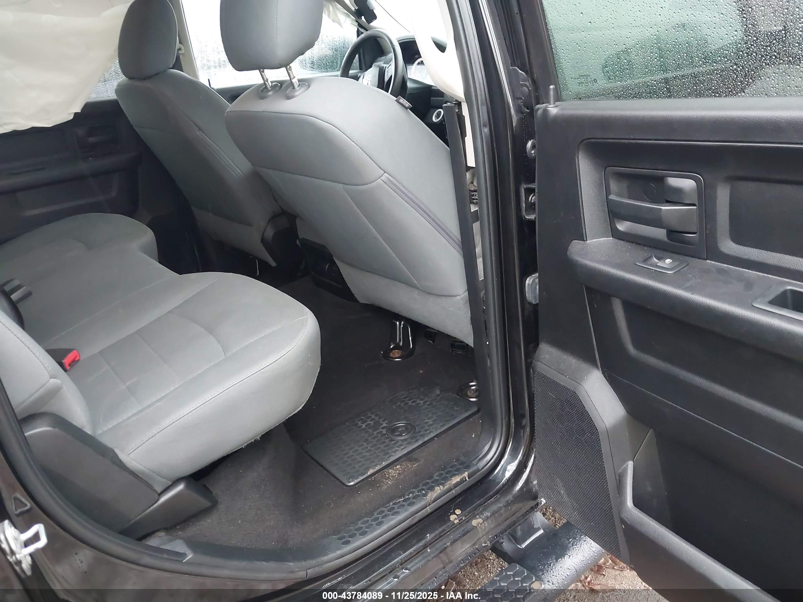 RAM 1500 image 8