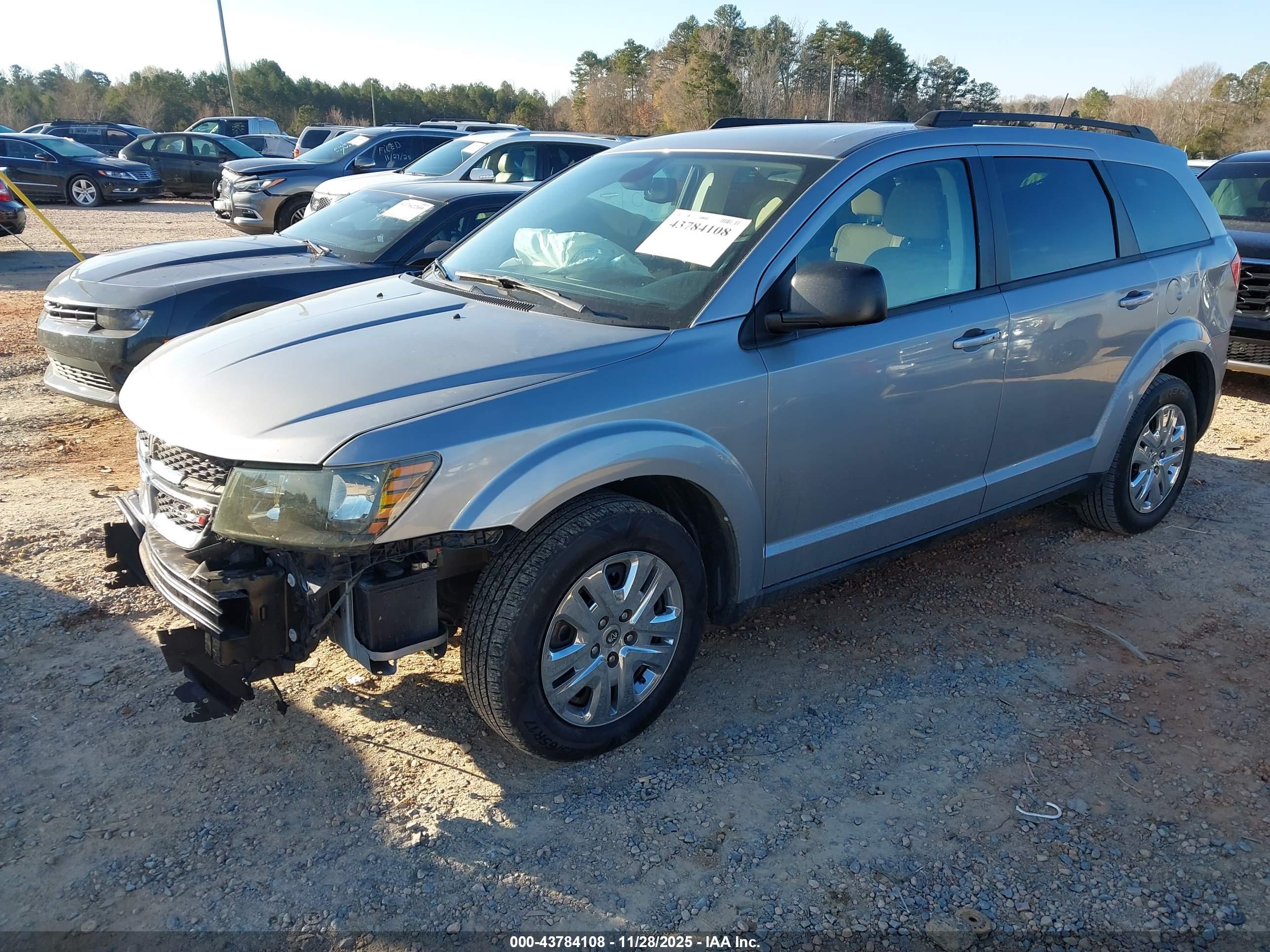 DODGE JOURNEY image 2