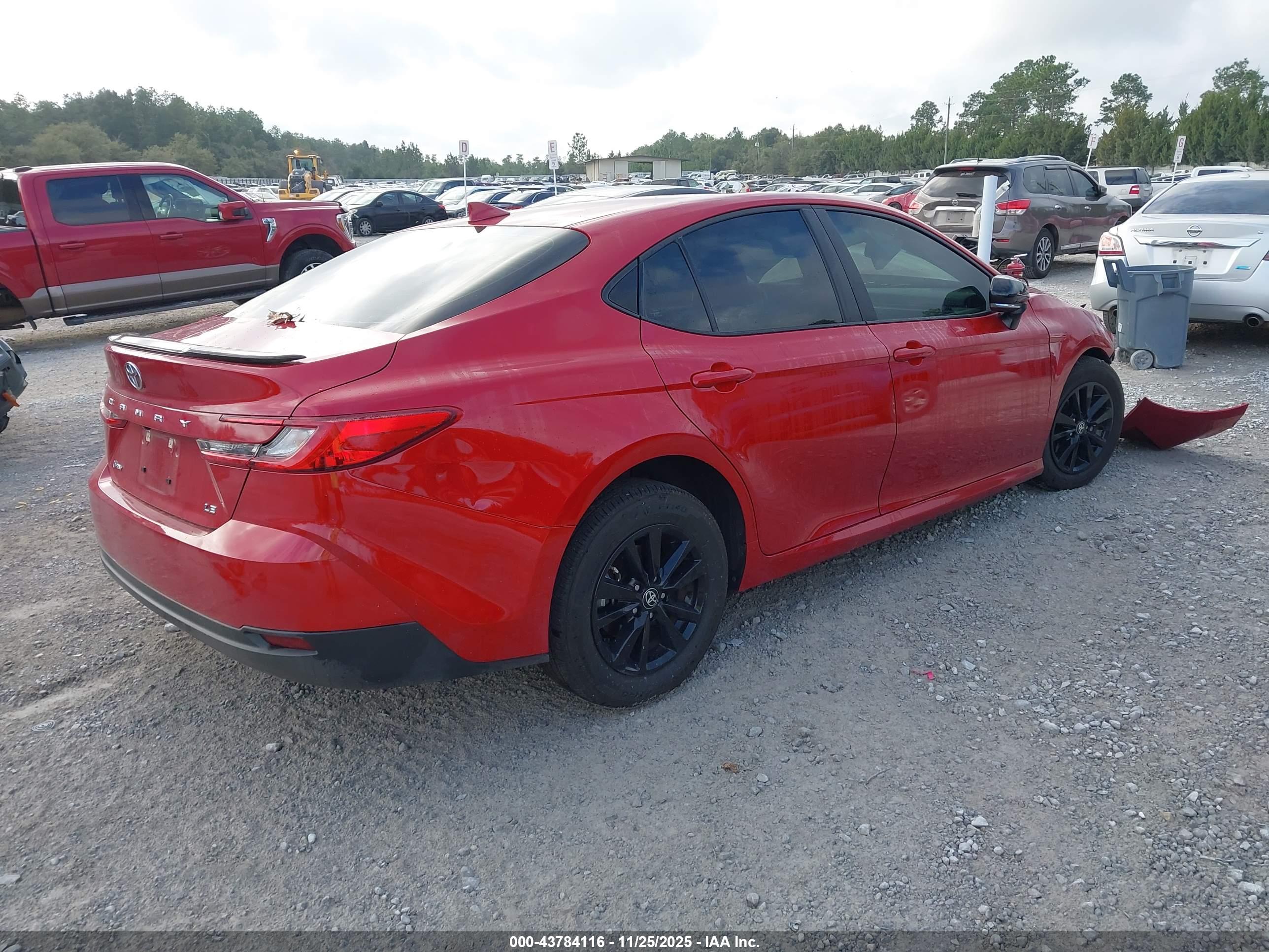 TOYOTA CAMRY image 4