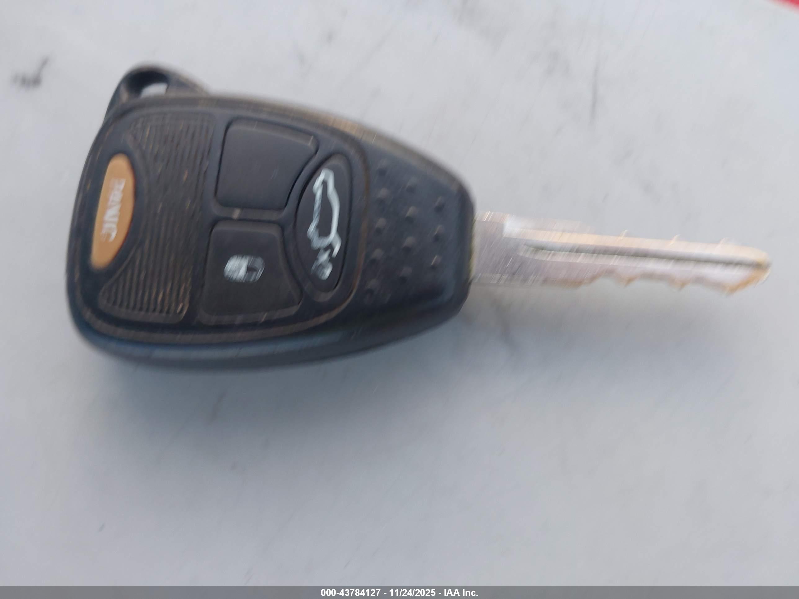 CHRYSLER SEBRING image 11