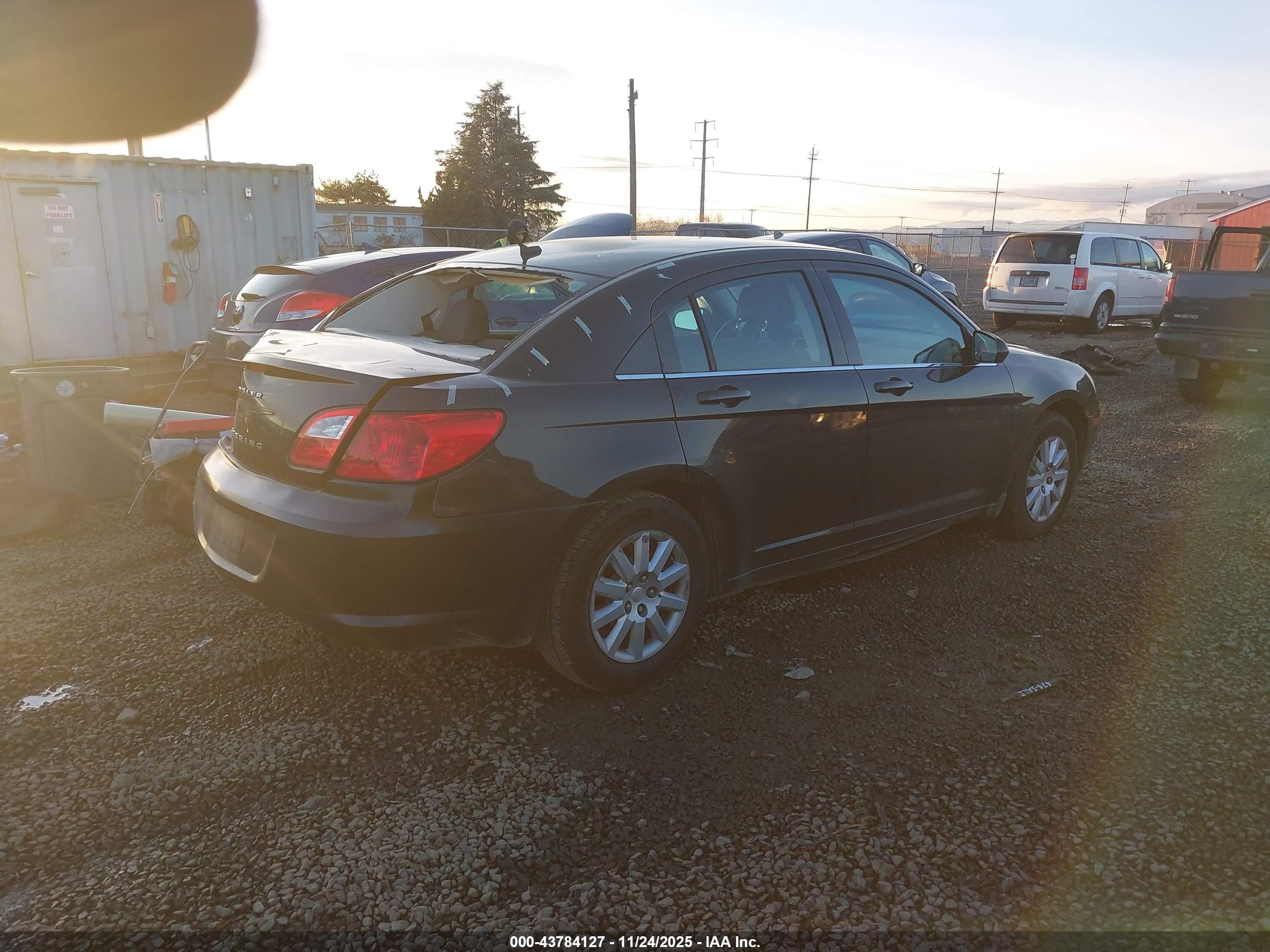CHRYSLER SEBRING image 4