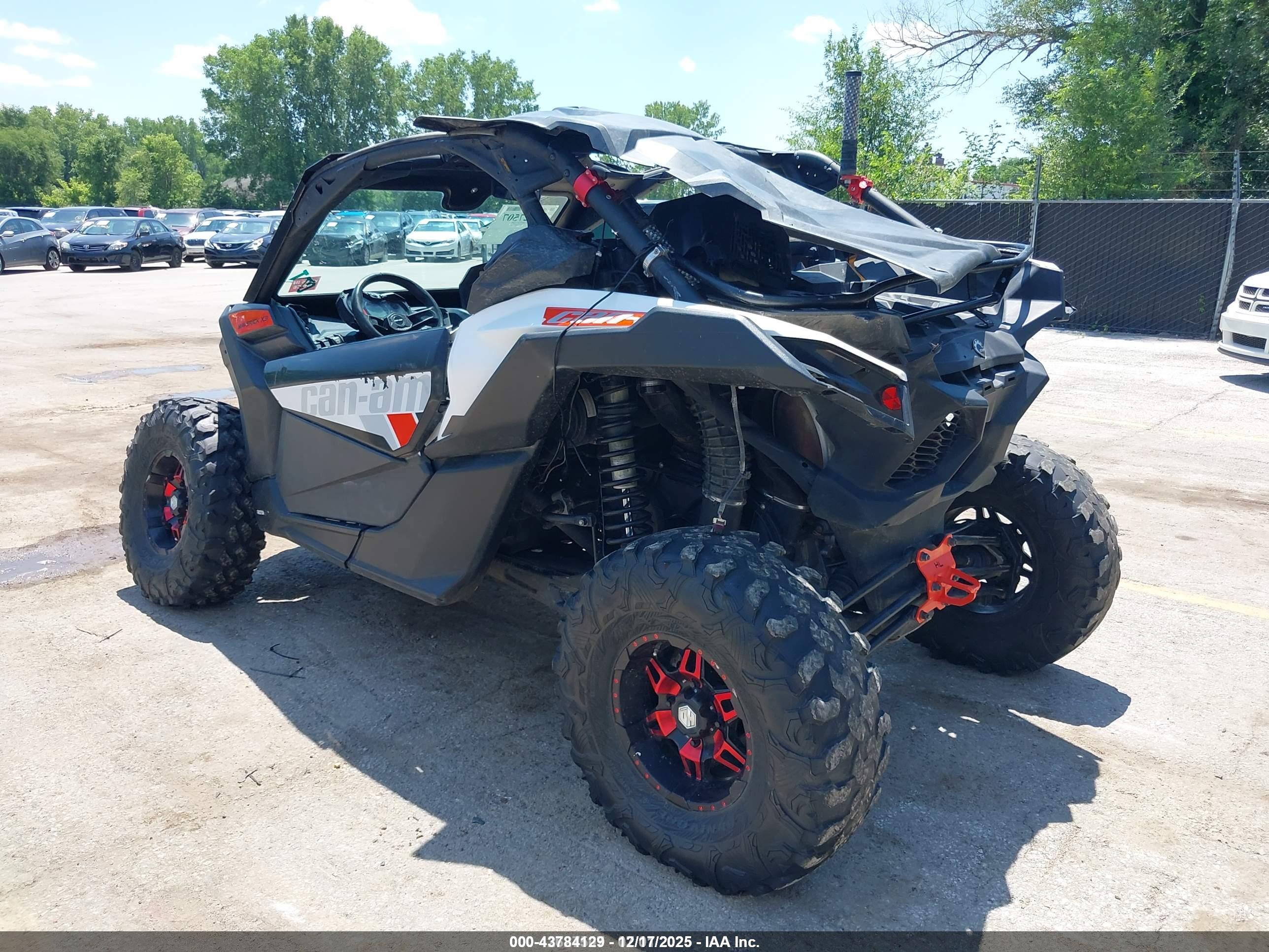 CAN-AM MAVERICK image 3