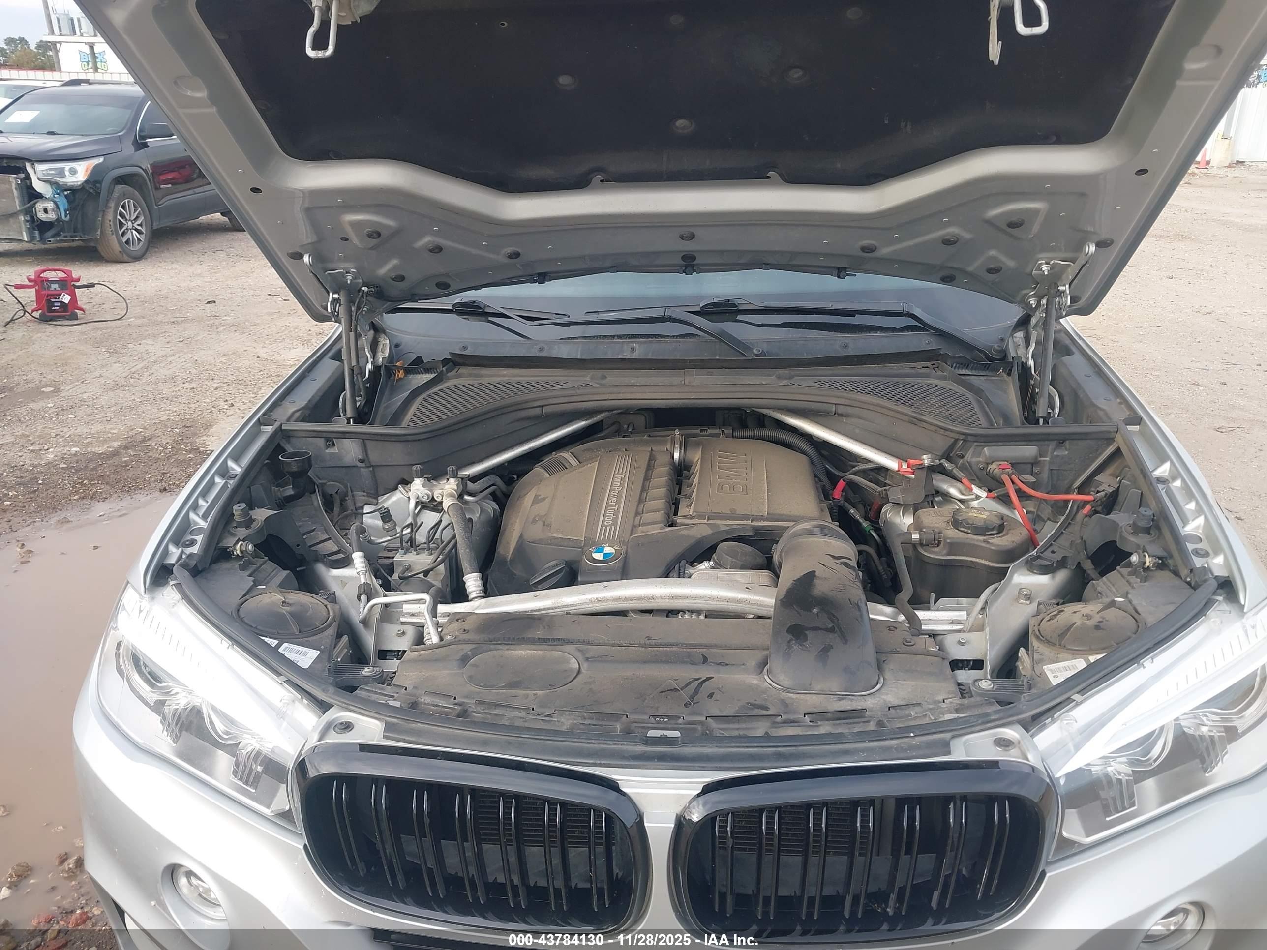 BMW X5 image 10