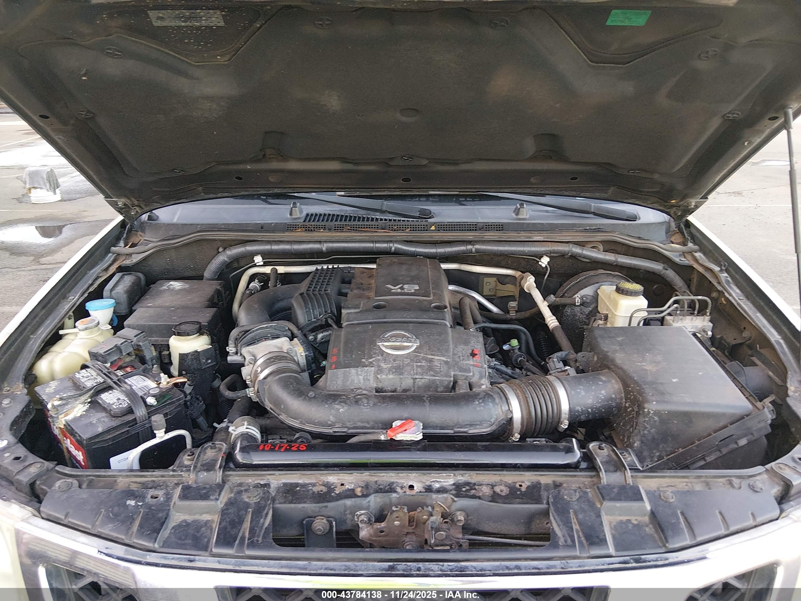 NISSAN FRONTIER image 10