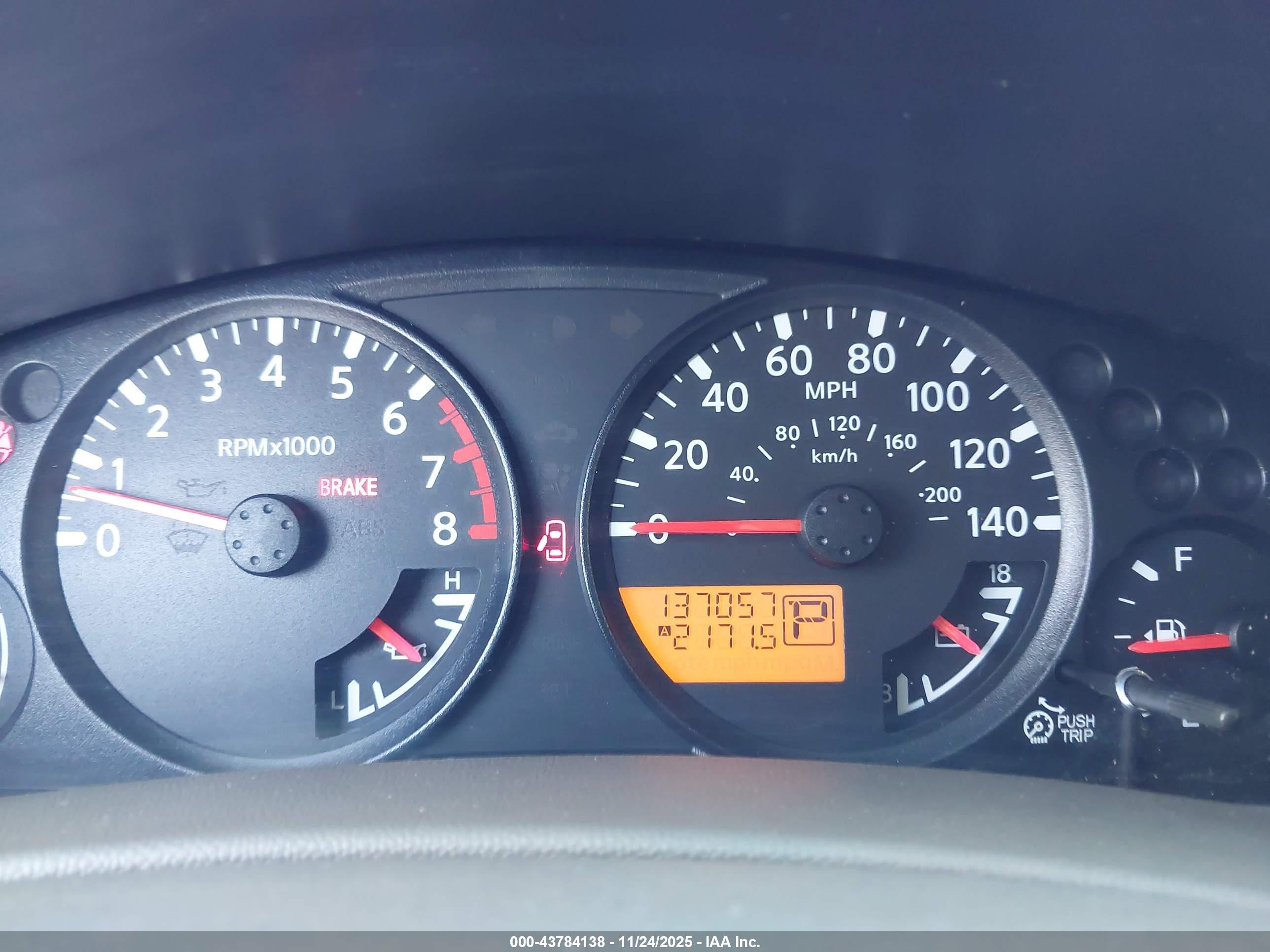NISSAN FRONTIER image 7