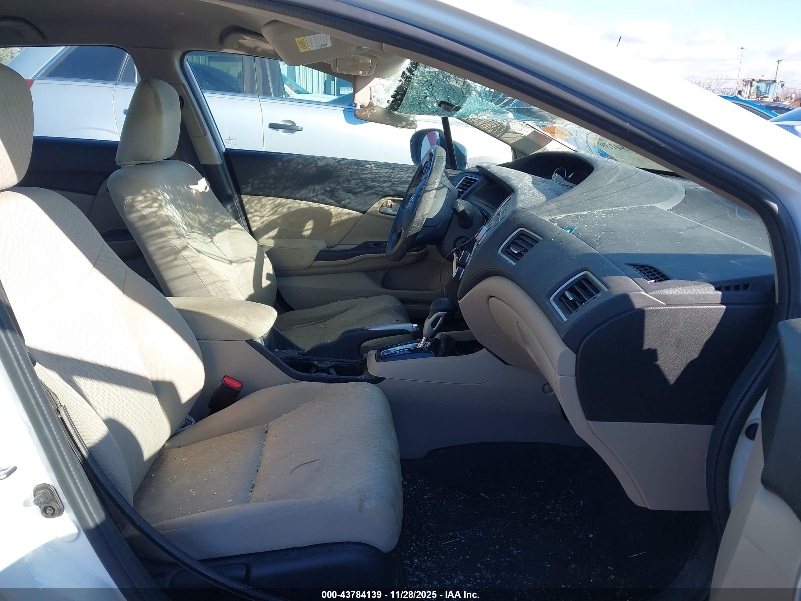 HONDA CIVIC image 5
