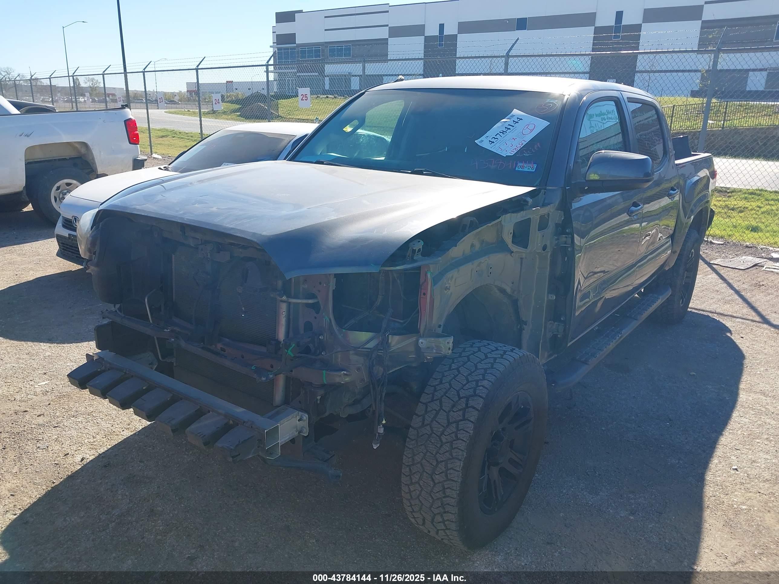 TOYOTA TACOMA image 2
