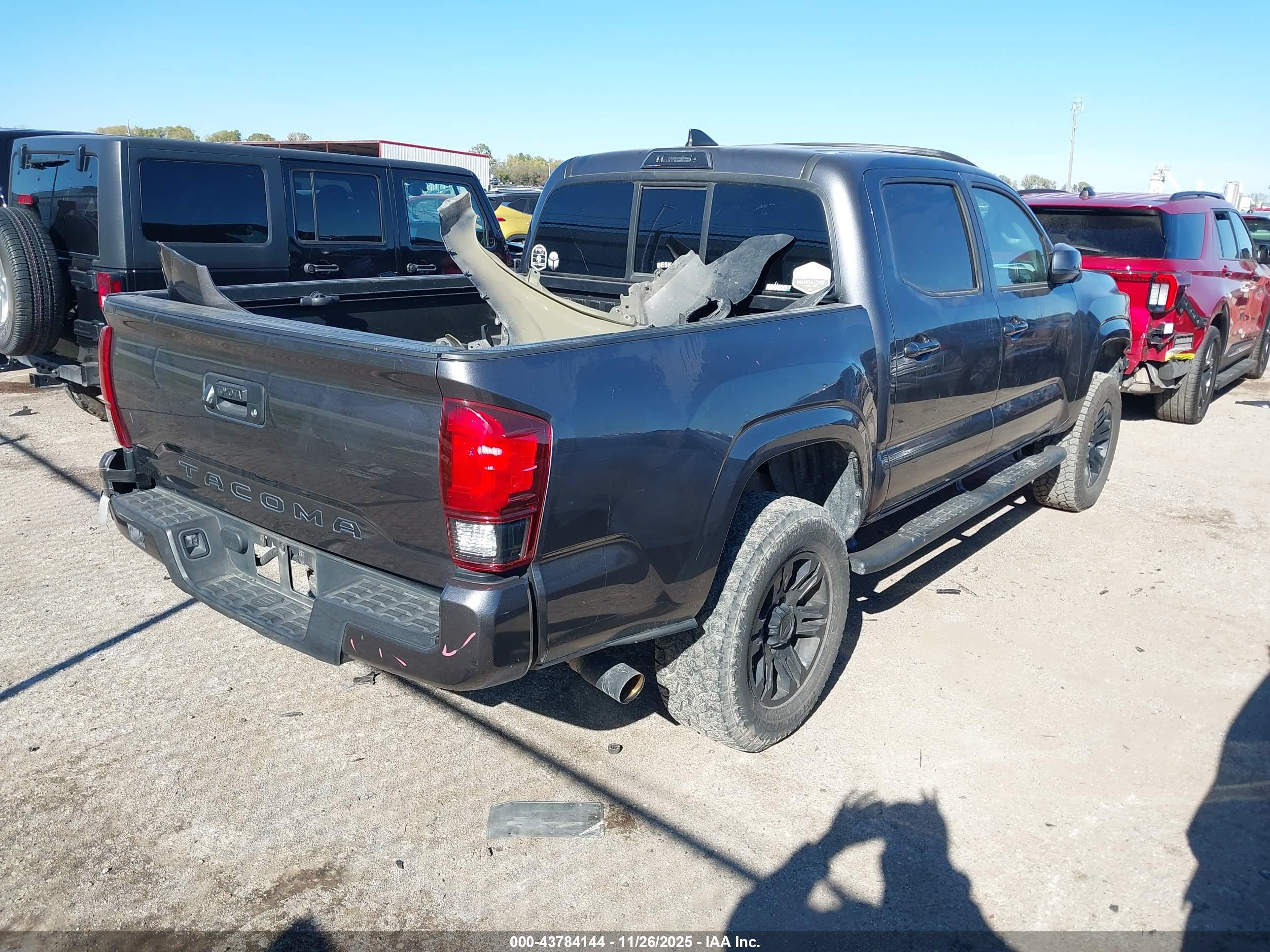 TOYOTA TACOMA image 4