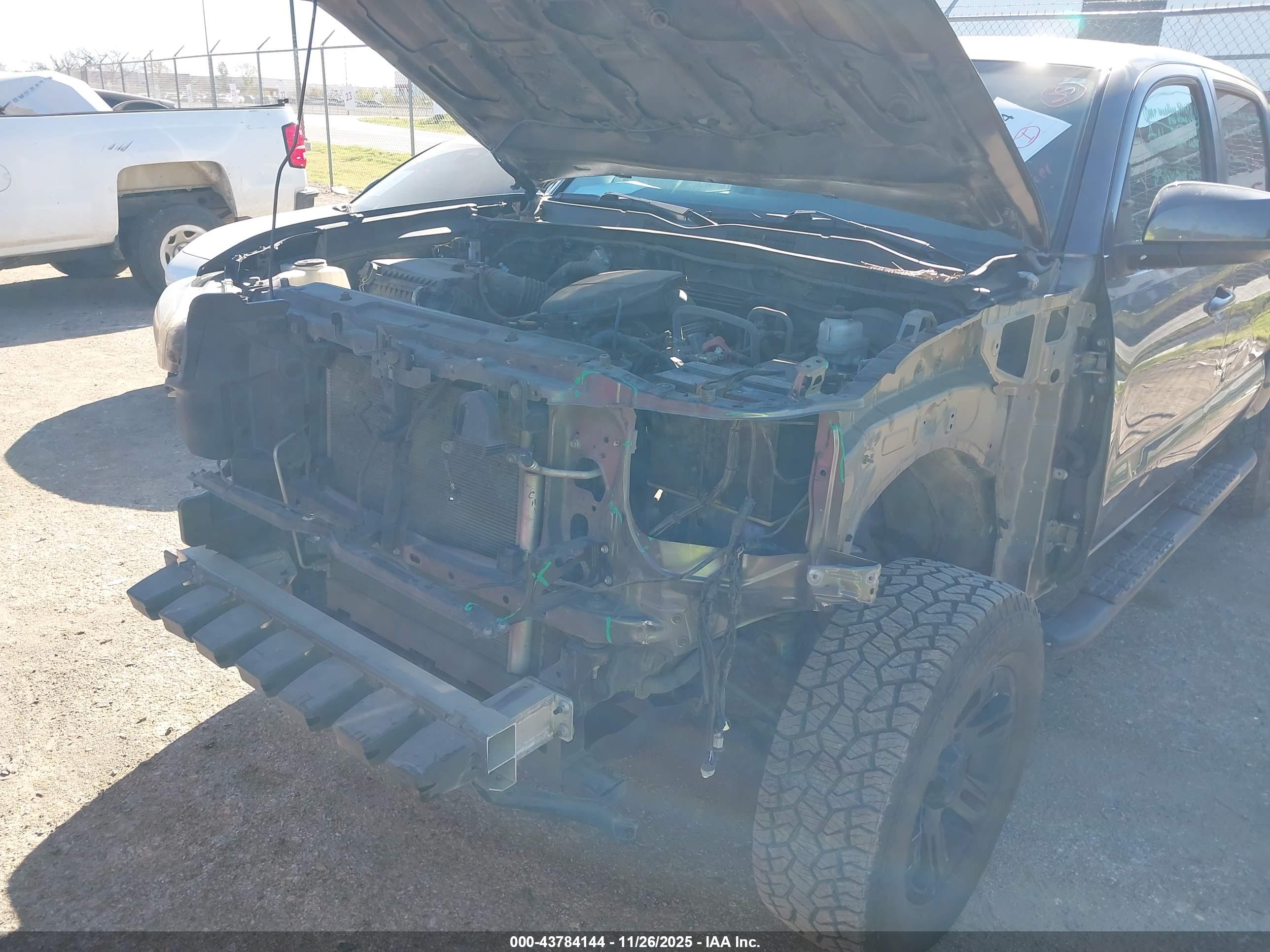 TOYOTA TACOMA image 6