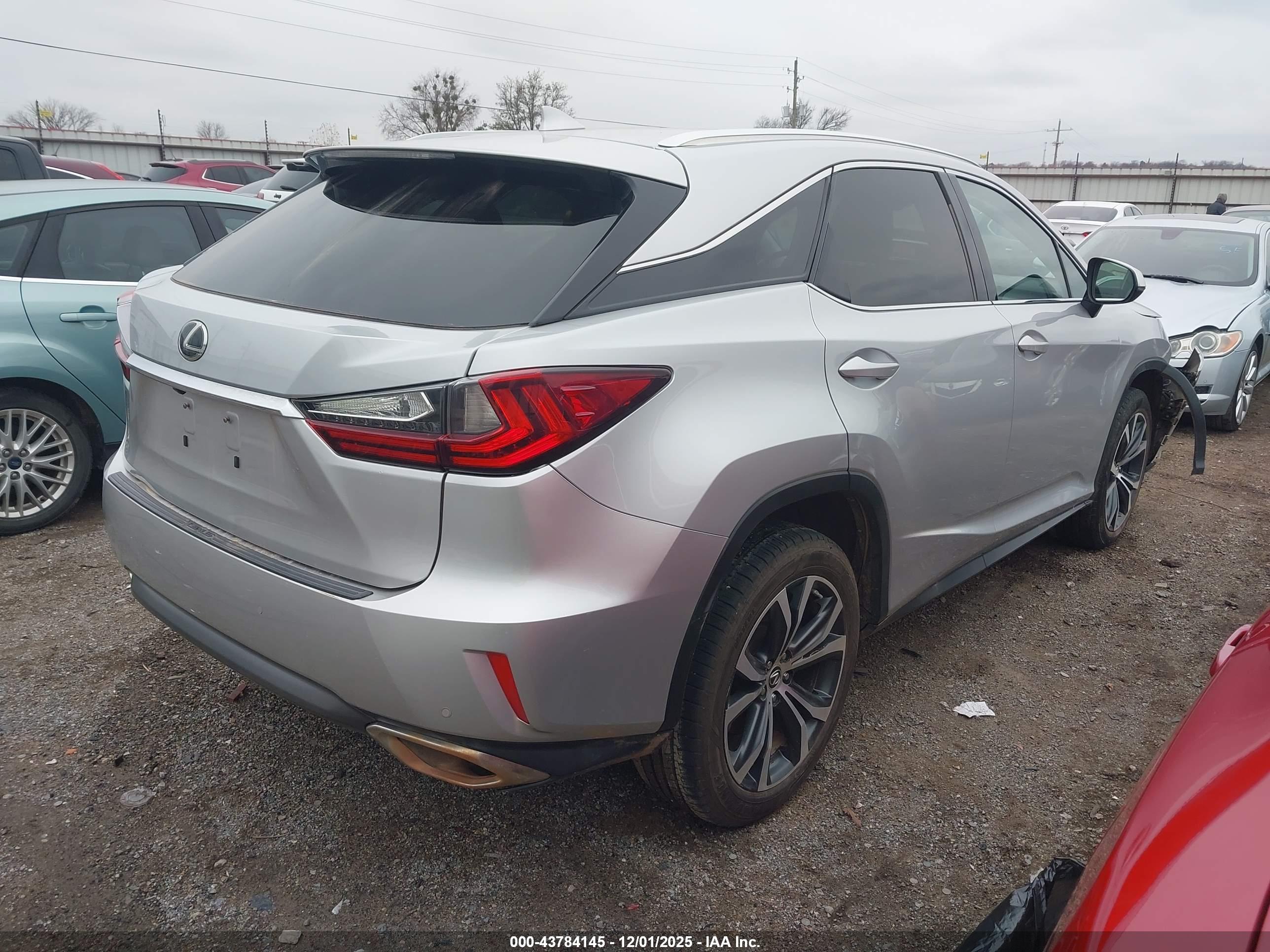 LEXUS RX image 4
