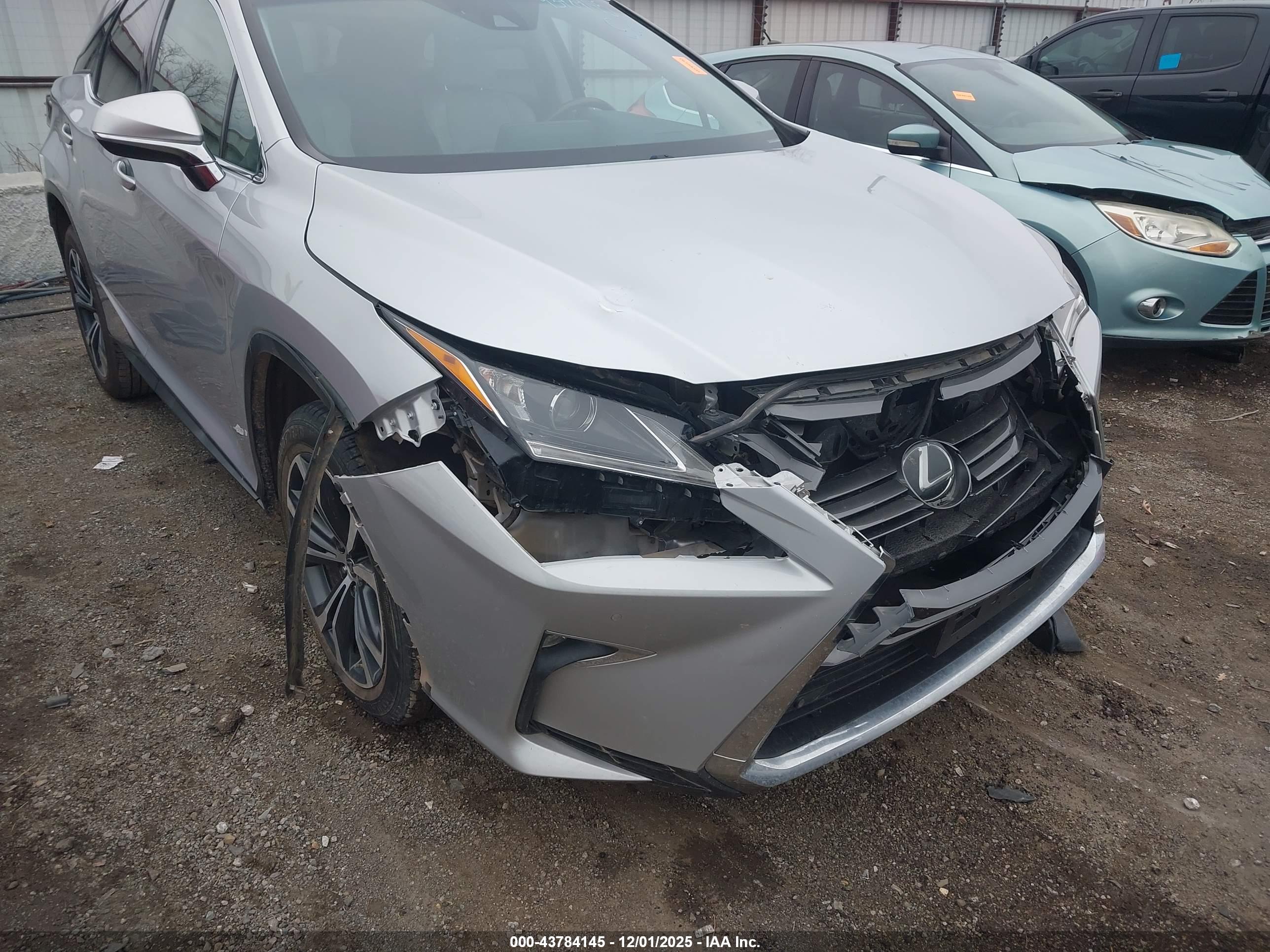 LEXUS RX image 6