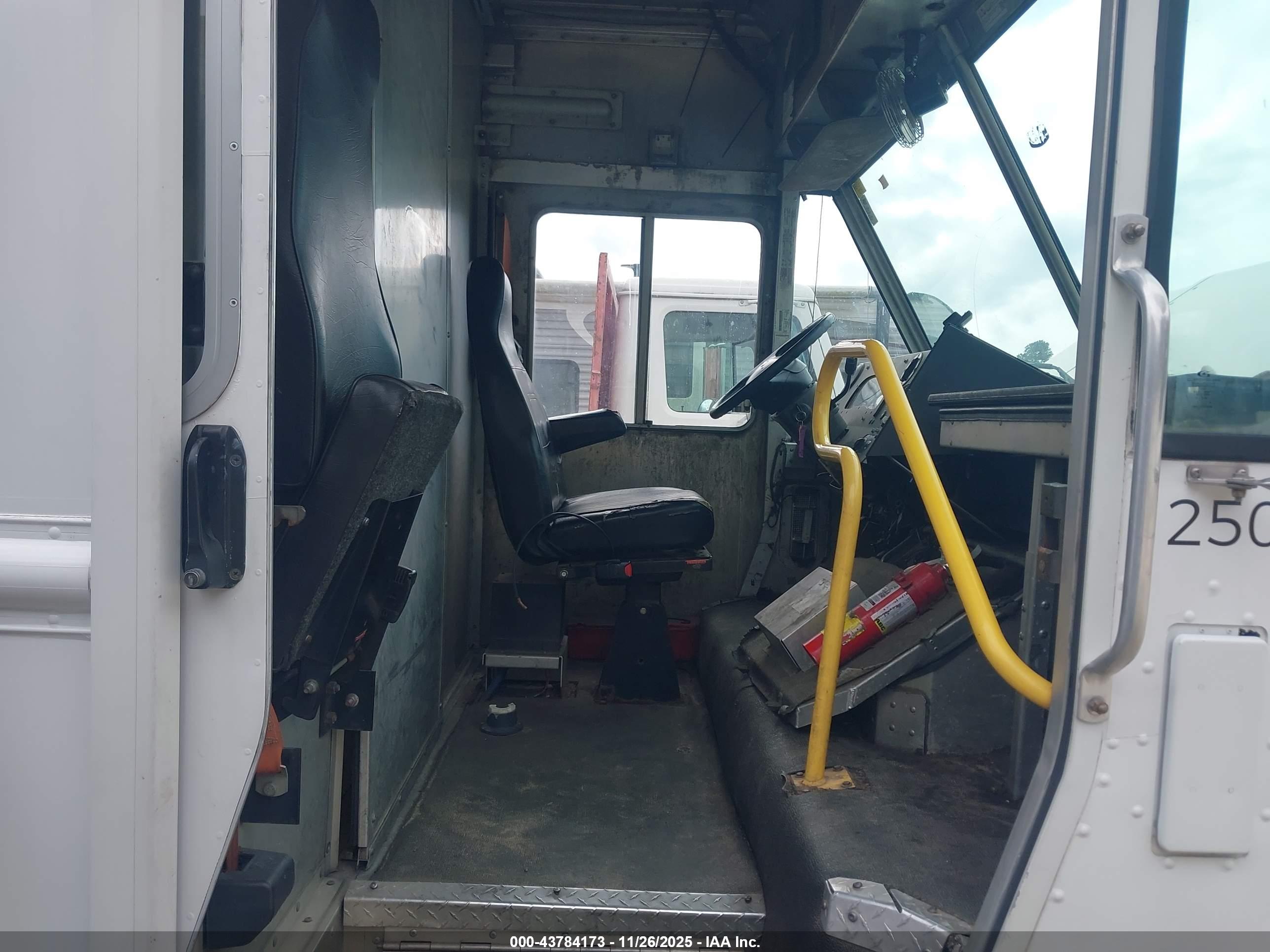 FORD F-59 image 8