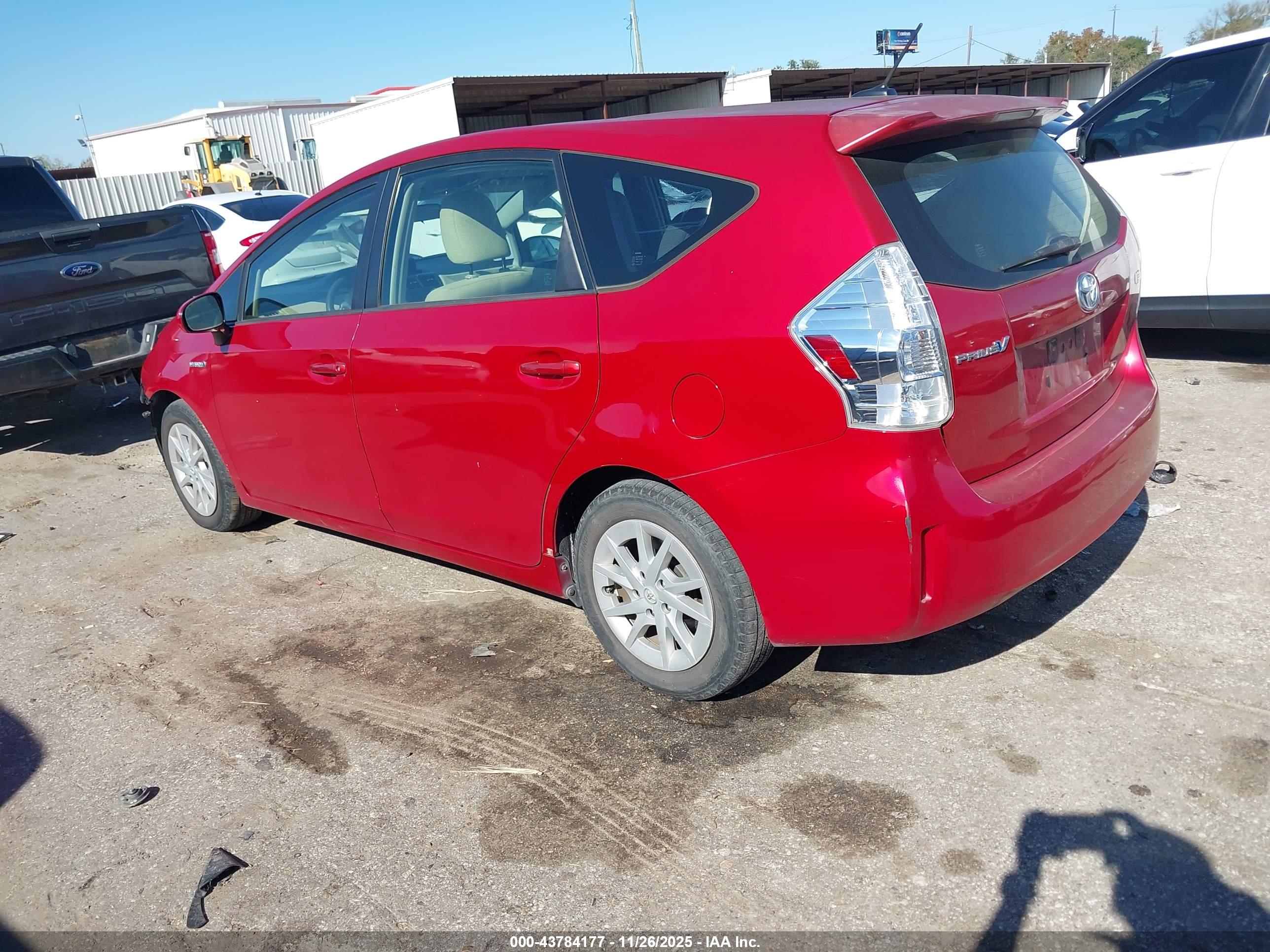 TOYOTA PRIUS image 3