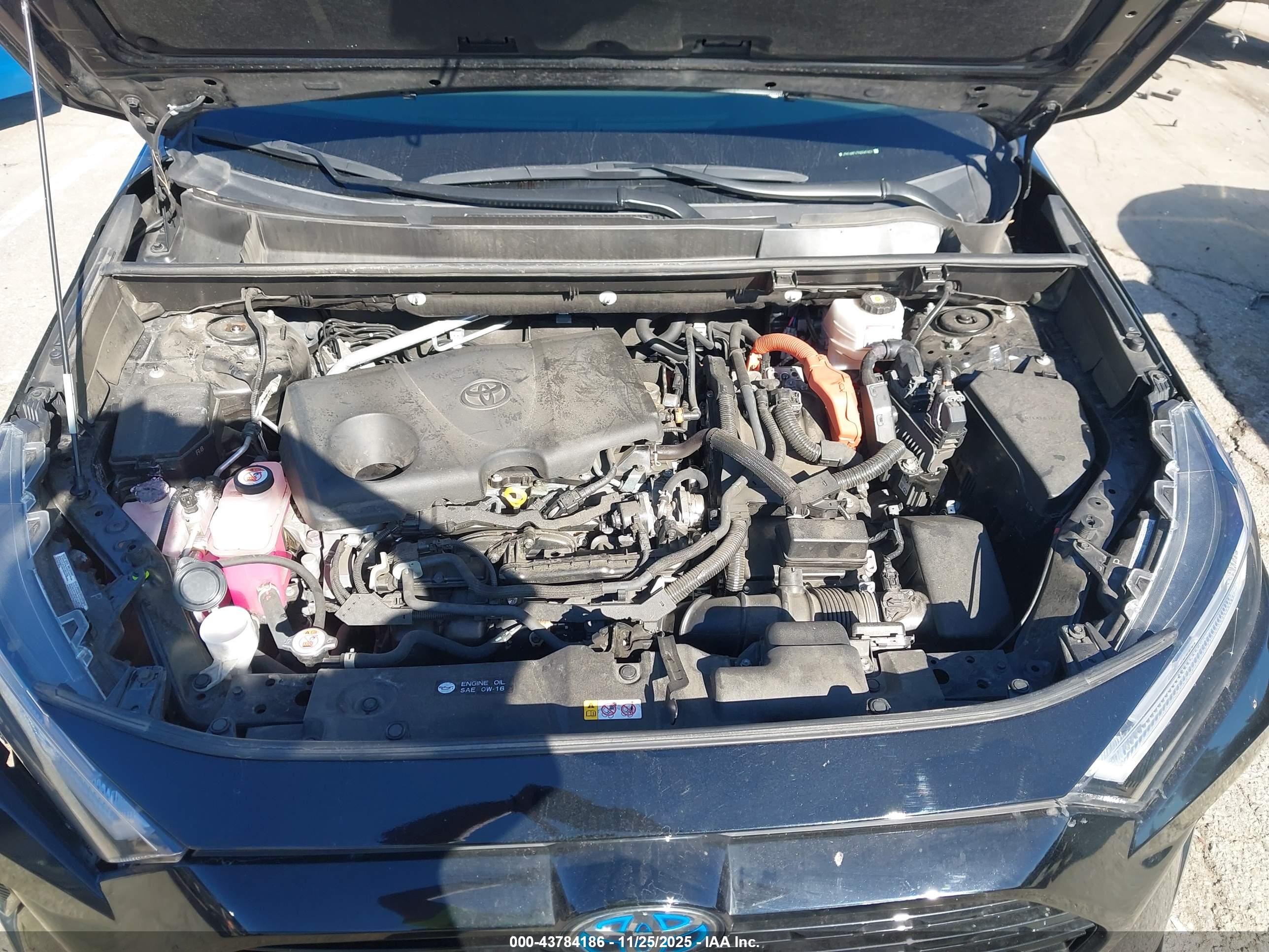 TOYOTA RAV4 image 10