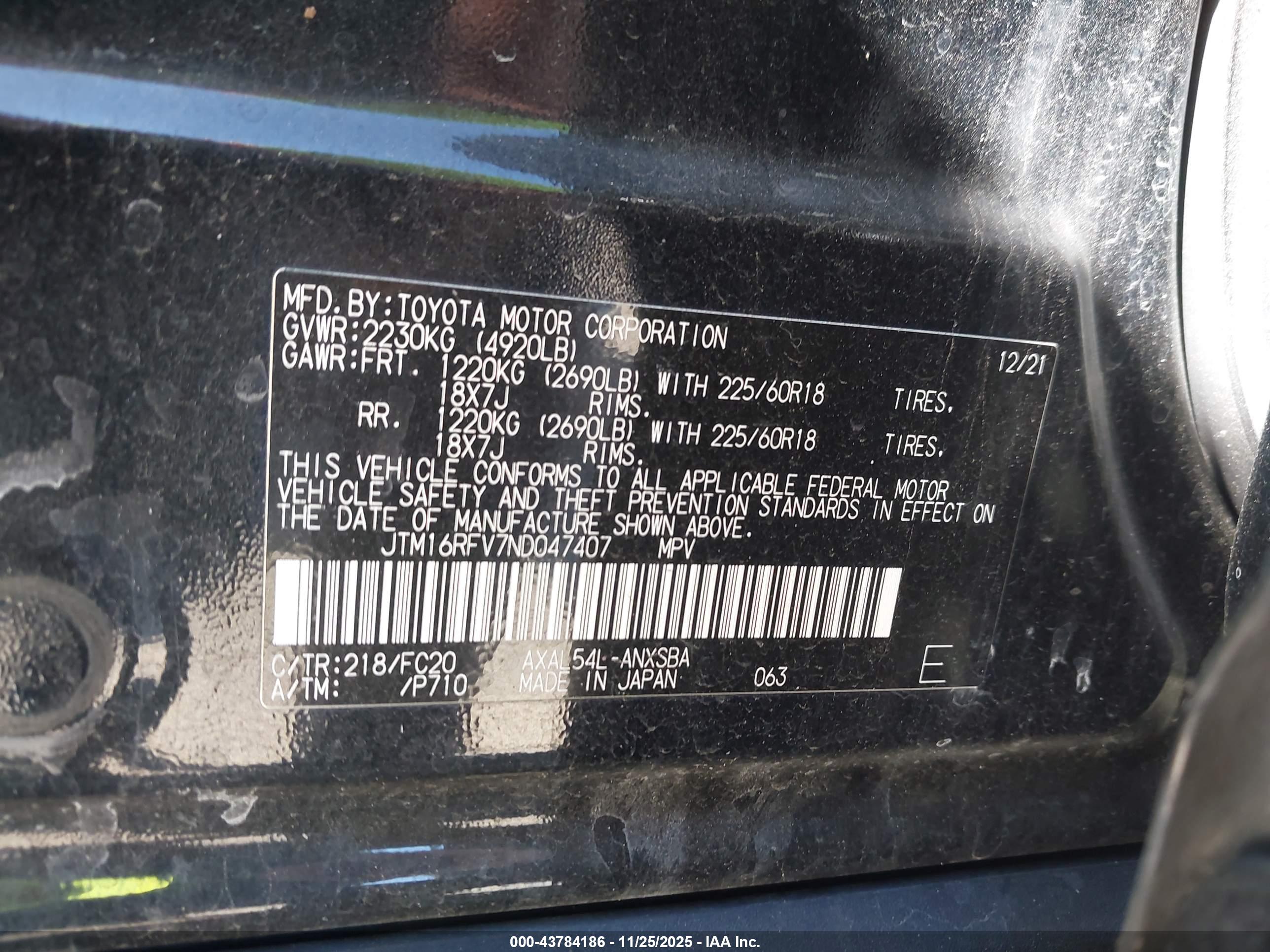 TOYOTA RAV4 image 9