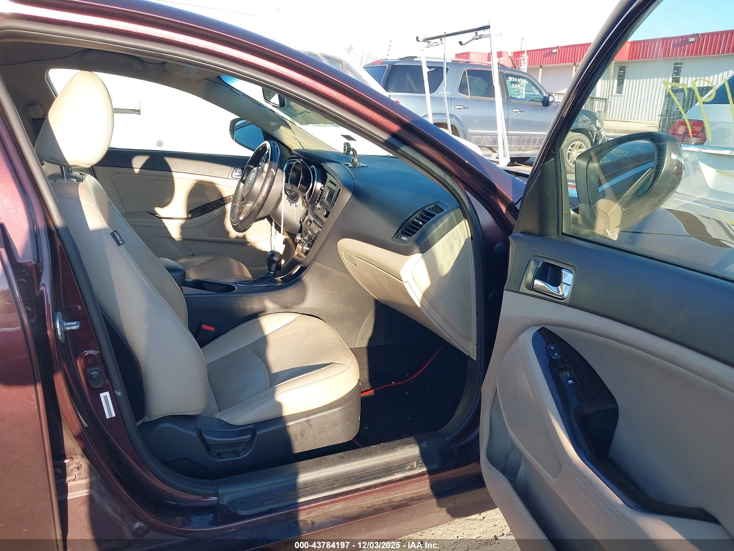 KIA OPTIMA image 5