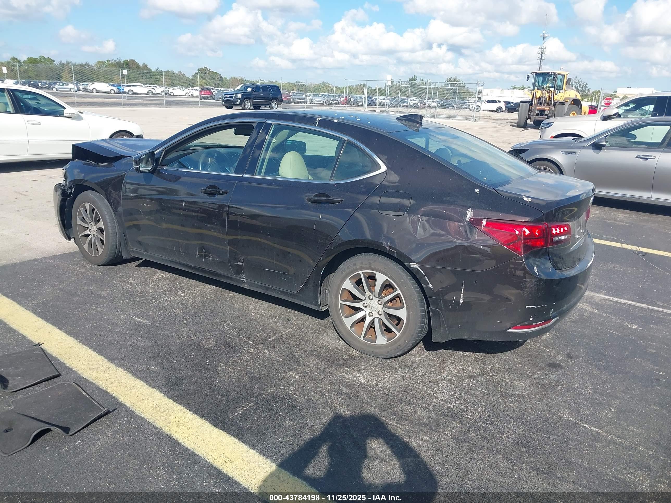 ACURA TLX image 3