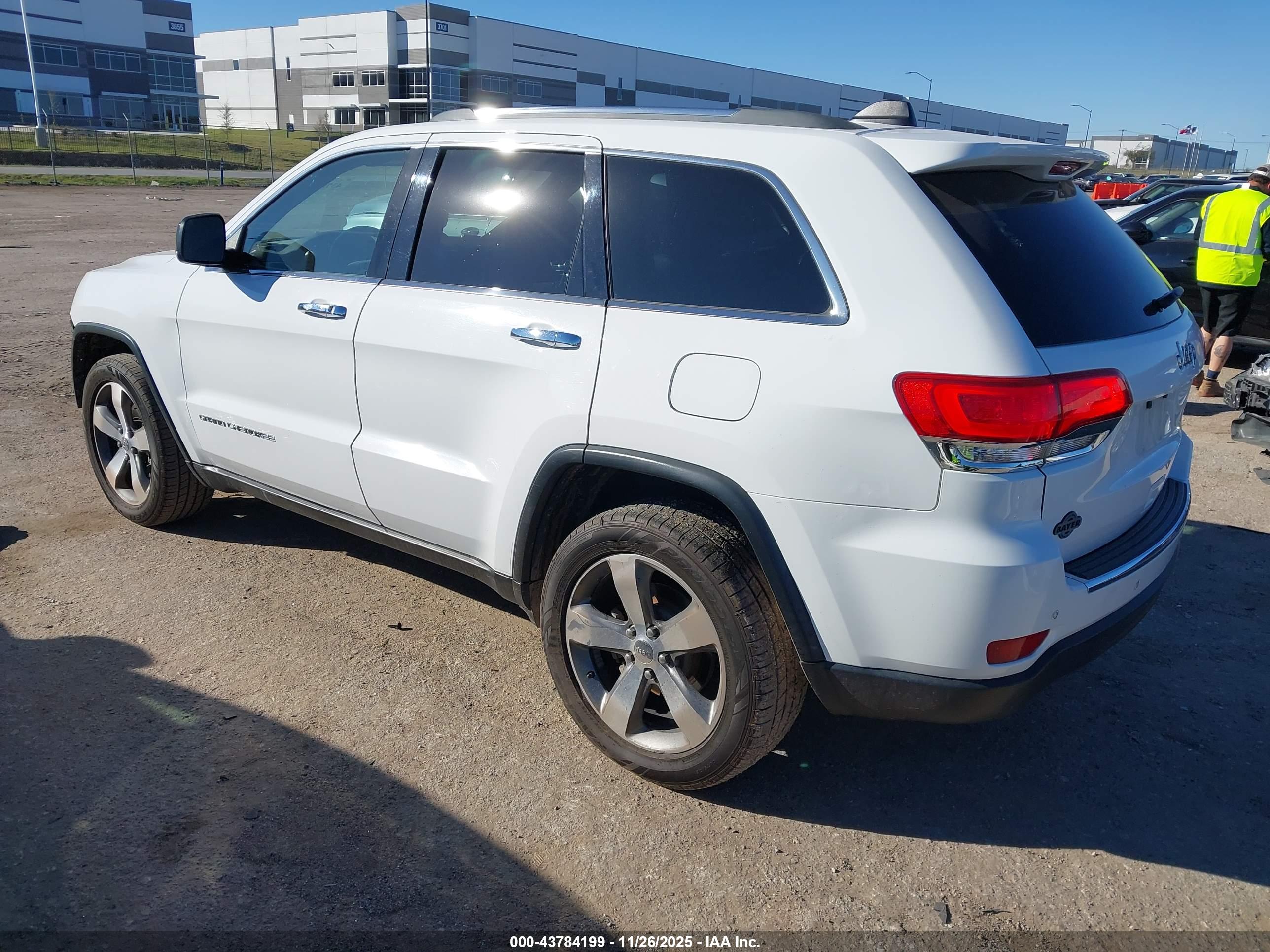 JEEP GRAND image 3