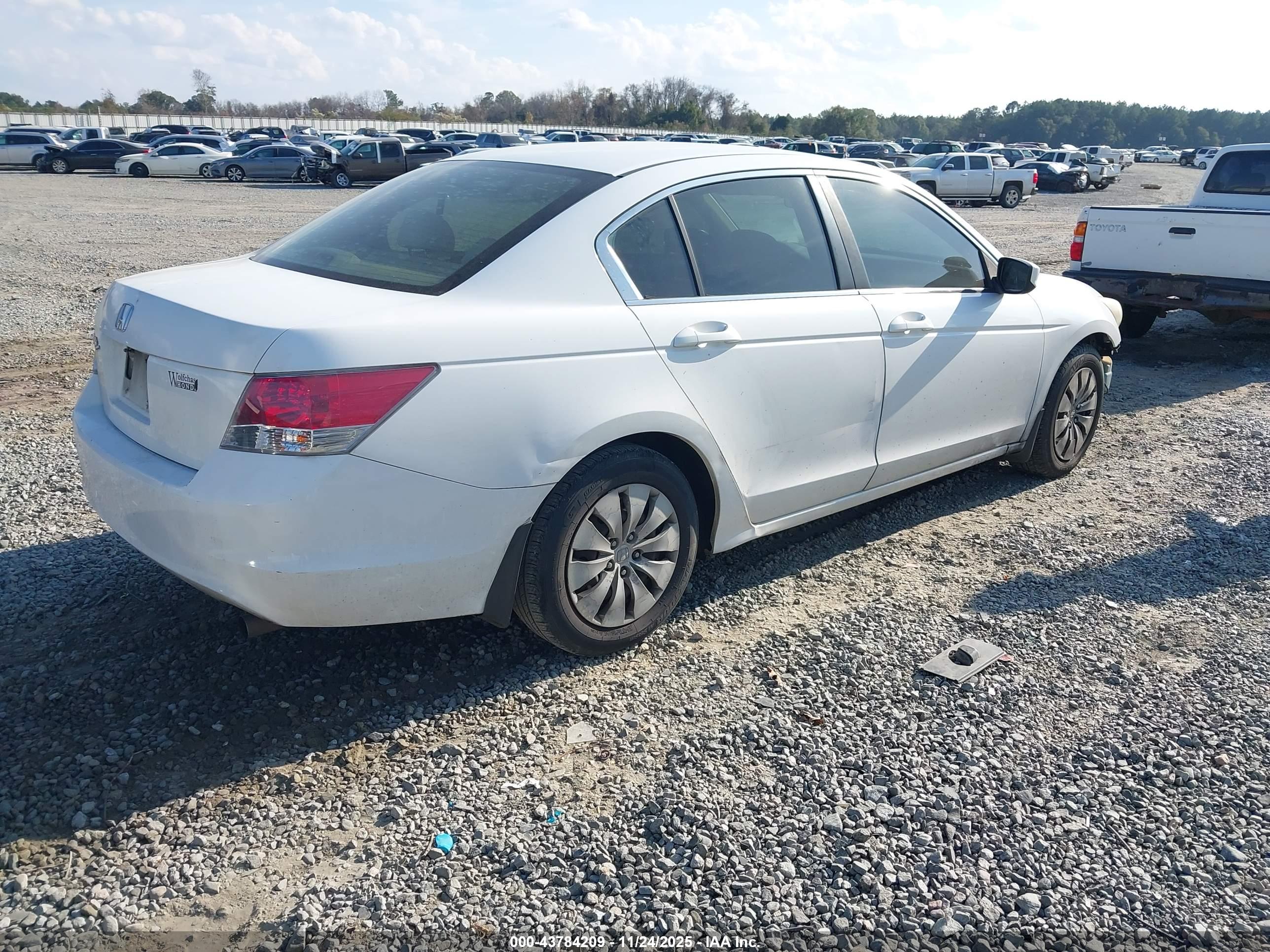 HONDA ACCORD image 4