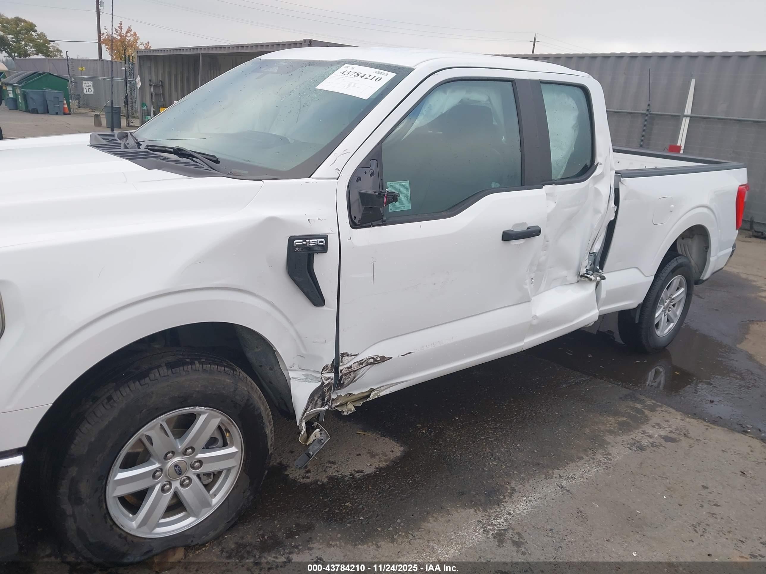 FORD F-150 image 6