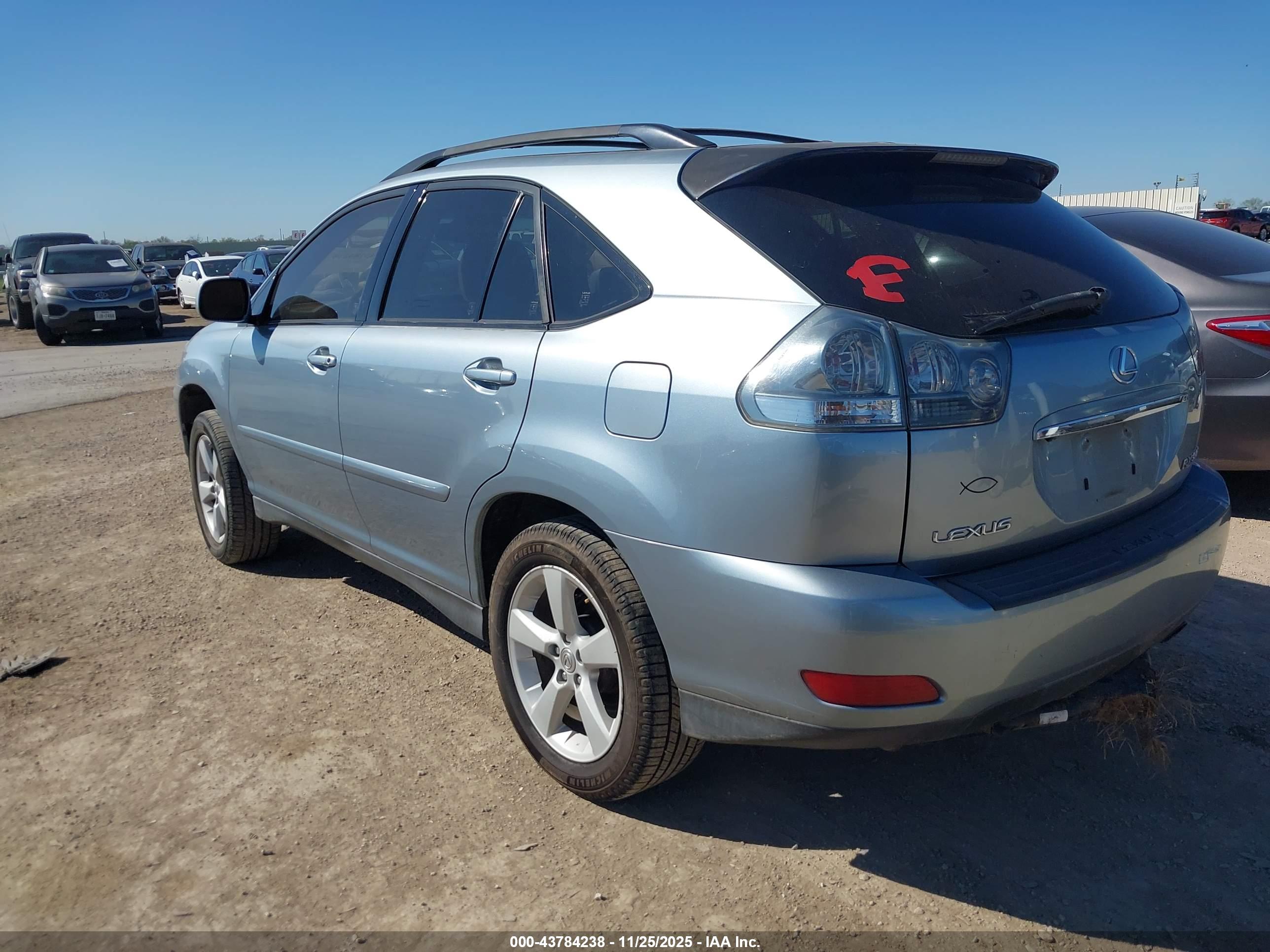 LEXUS RX image 3