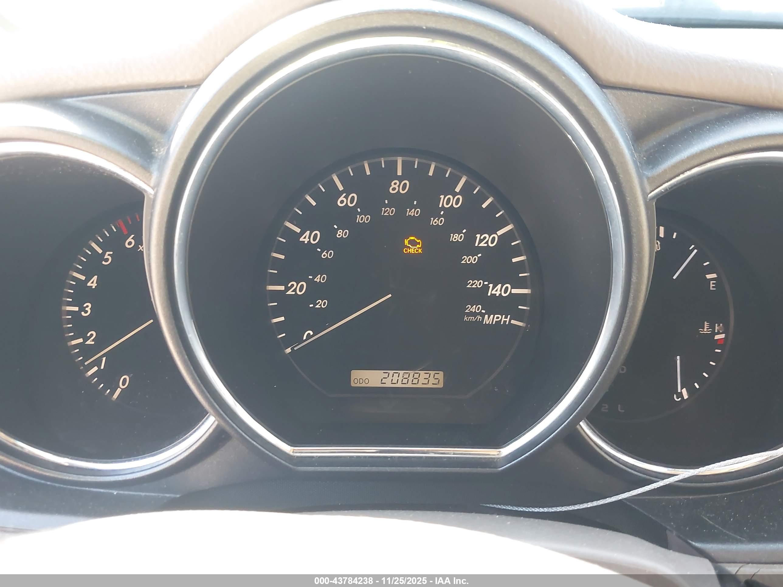 LEXUS RX image 7