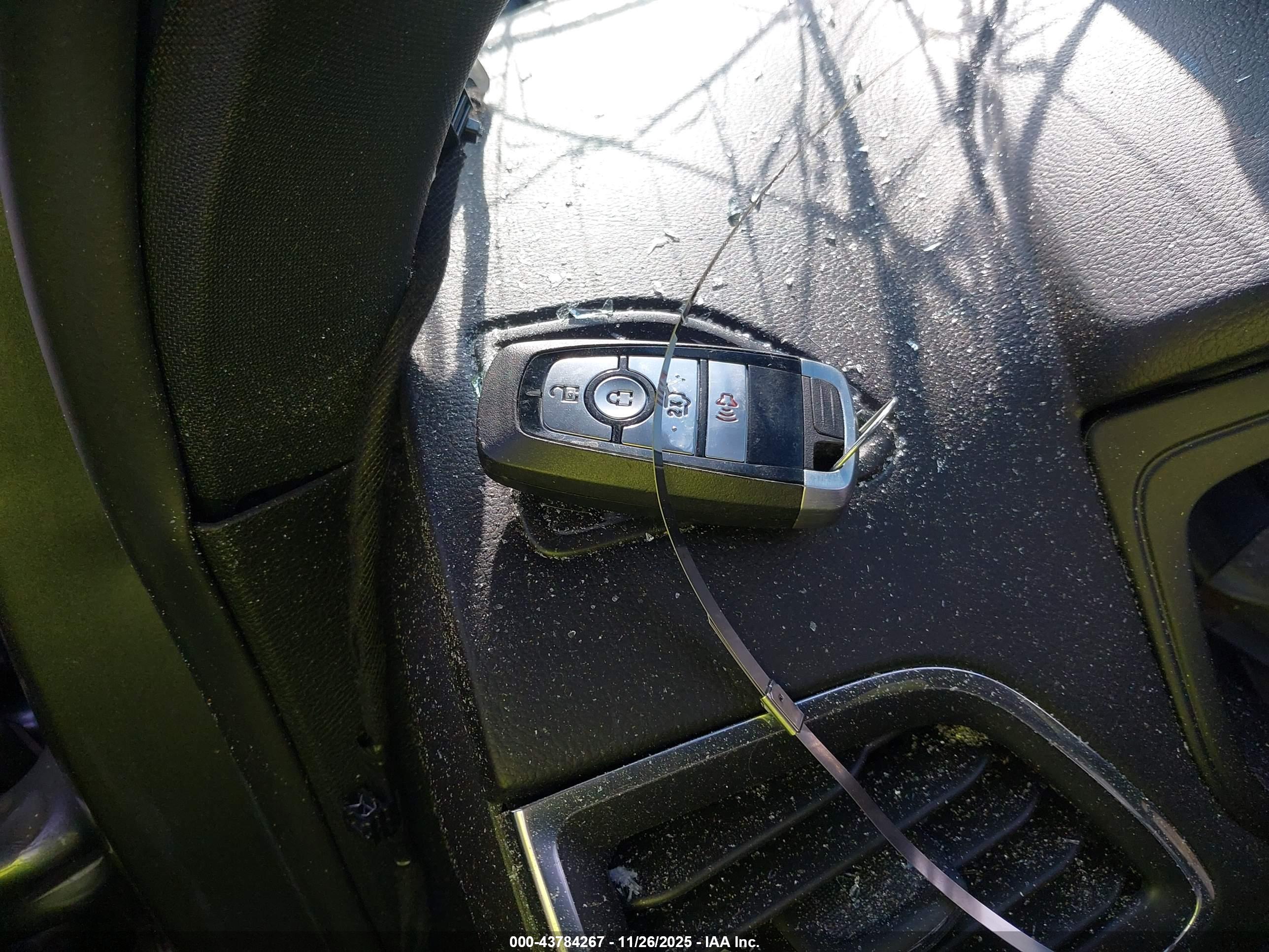 FORD EDGE image 11