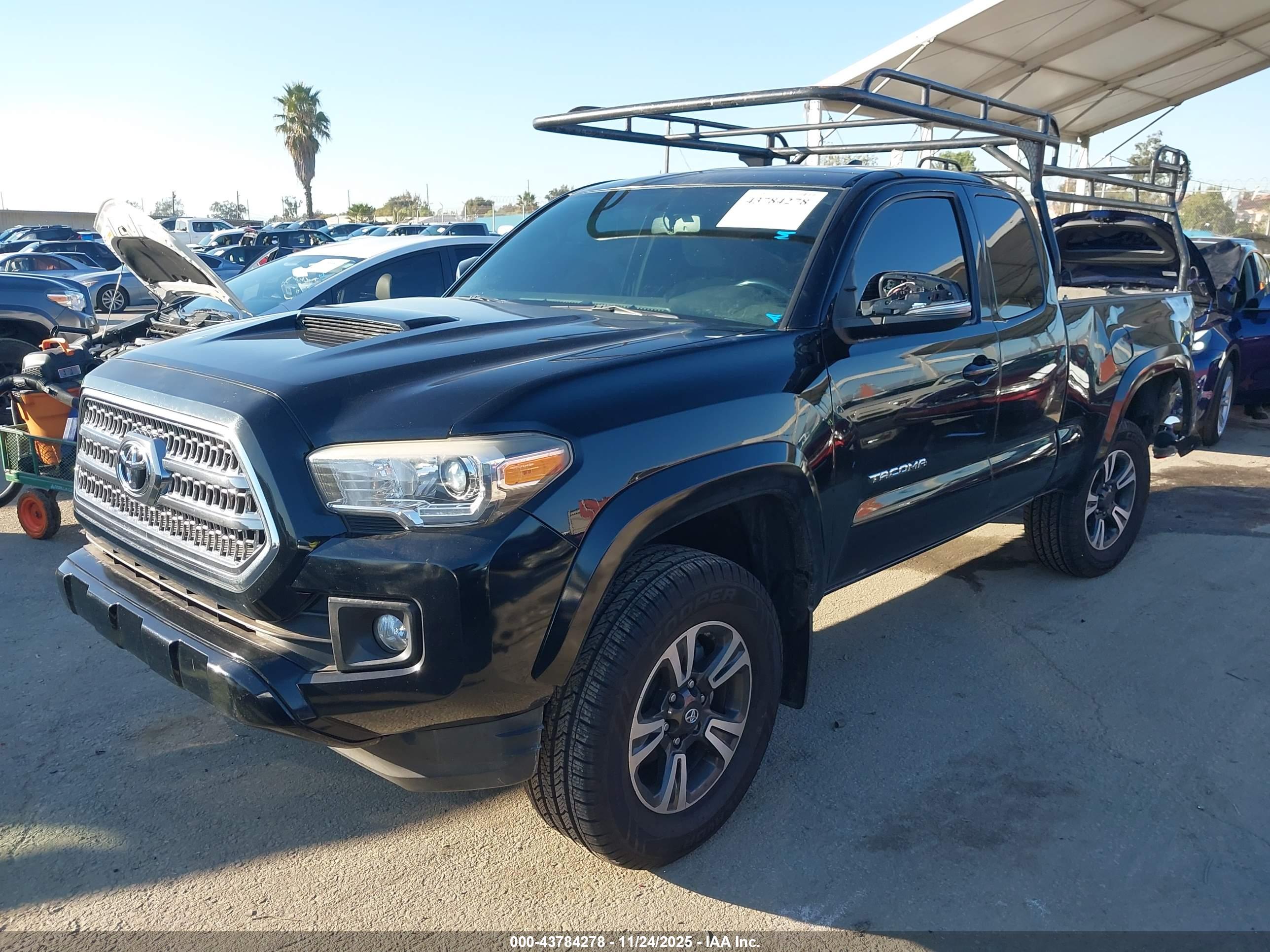 TOYOTA TACOMA image 2