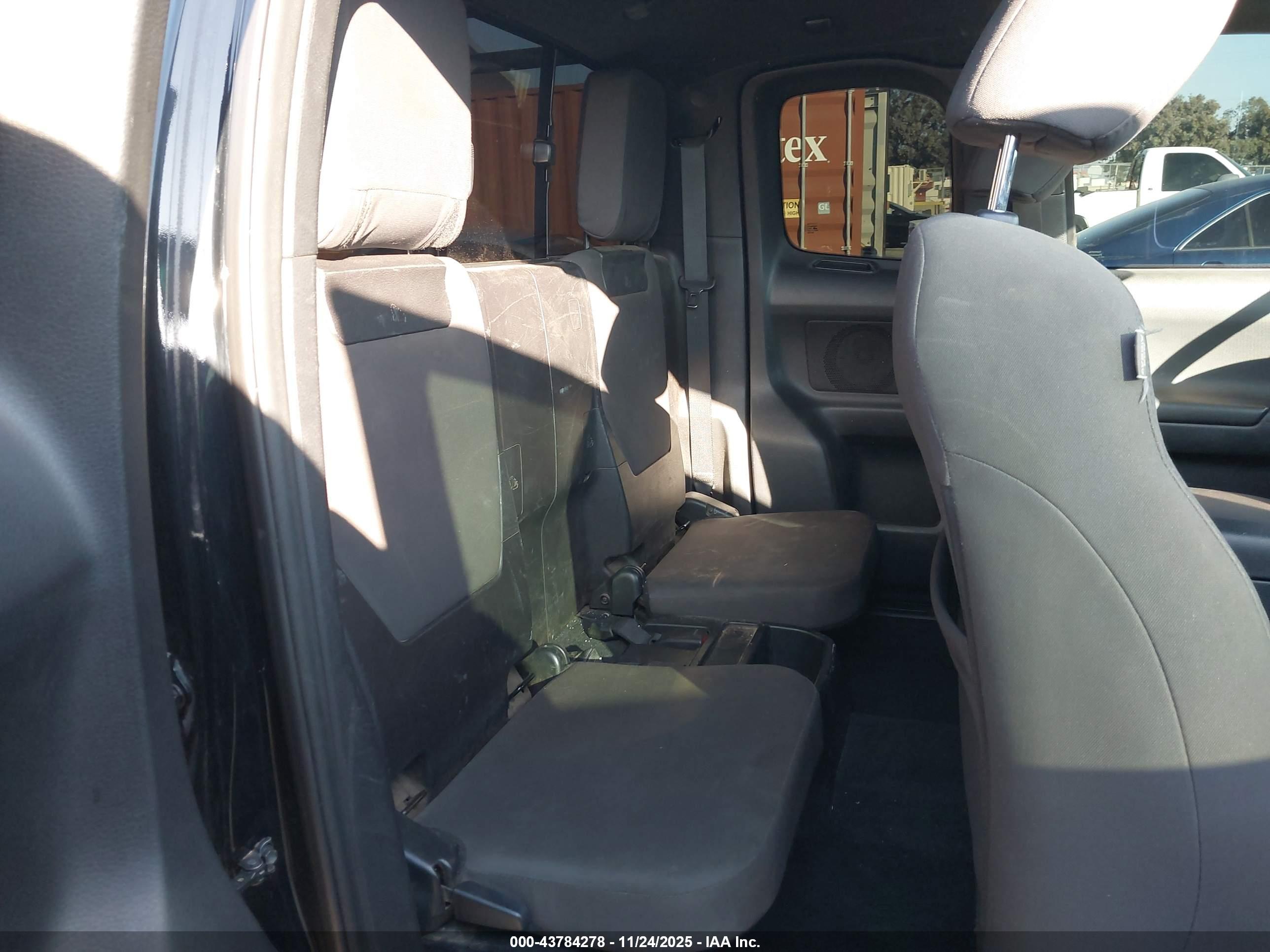 TOYOTA TACOMA image 8