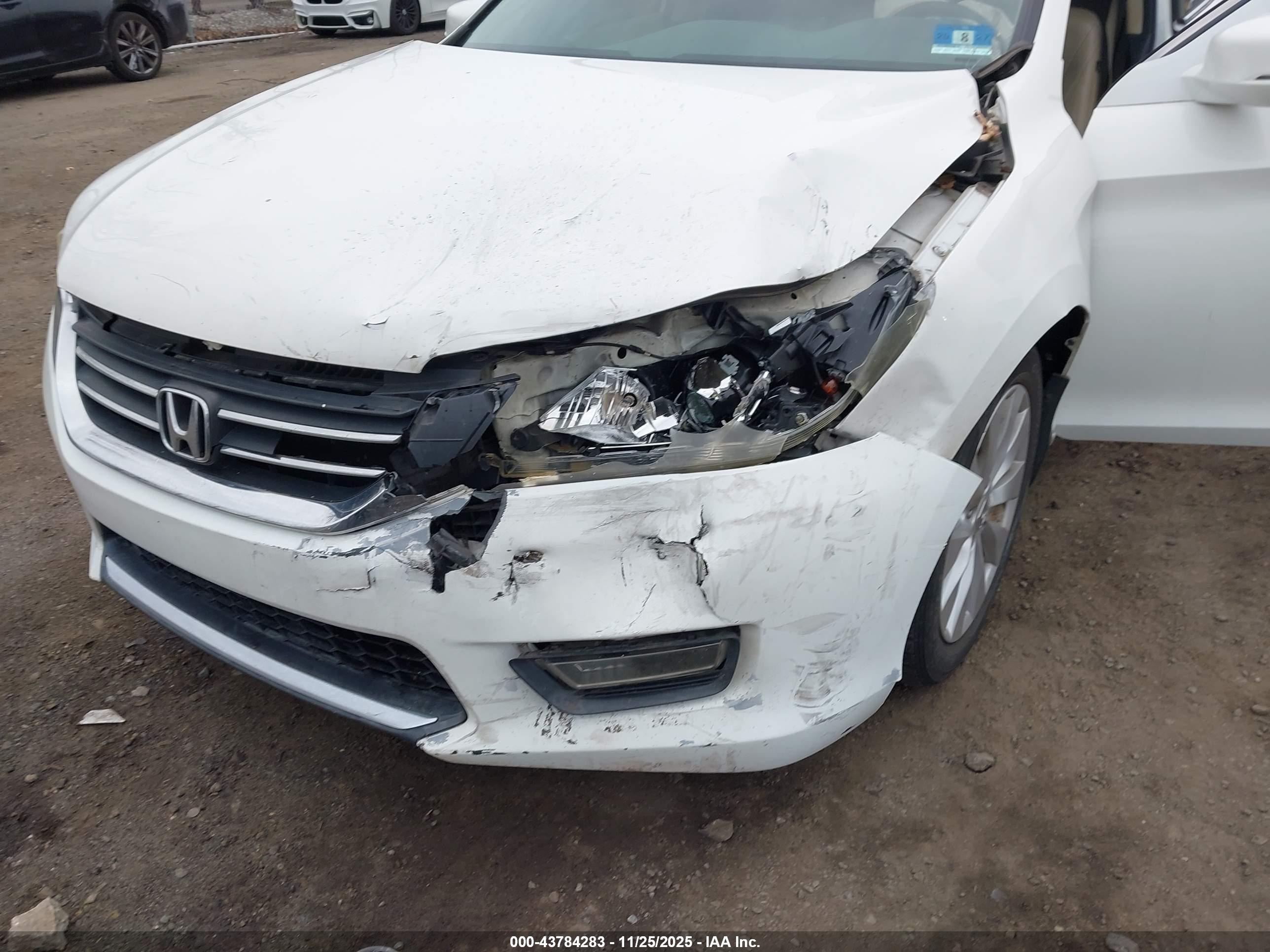 HONDA ACCORD image 6