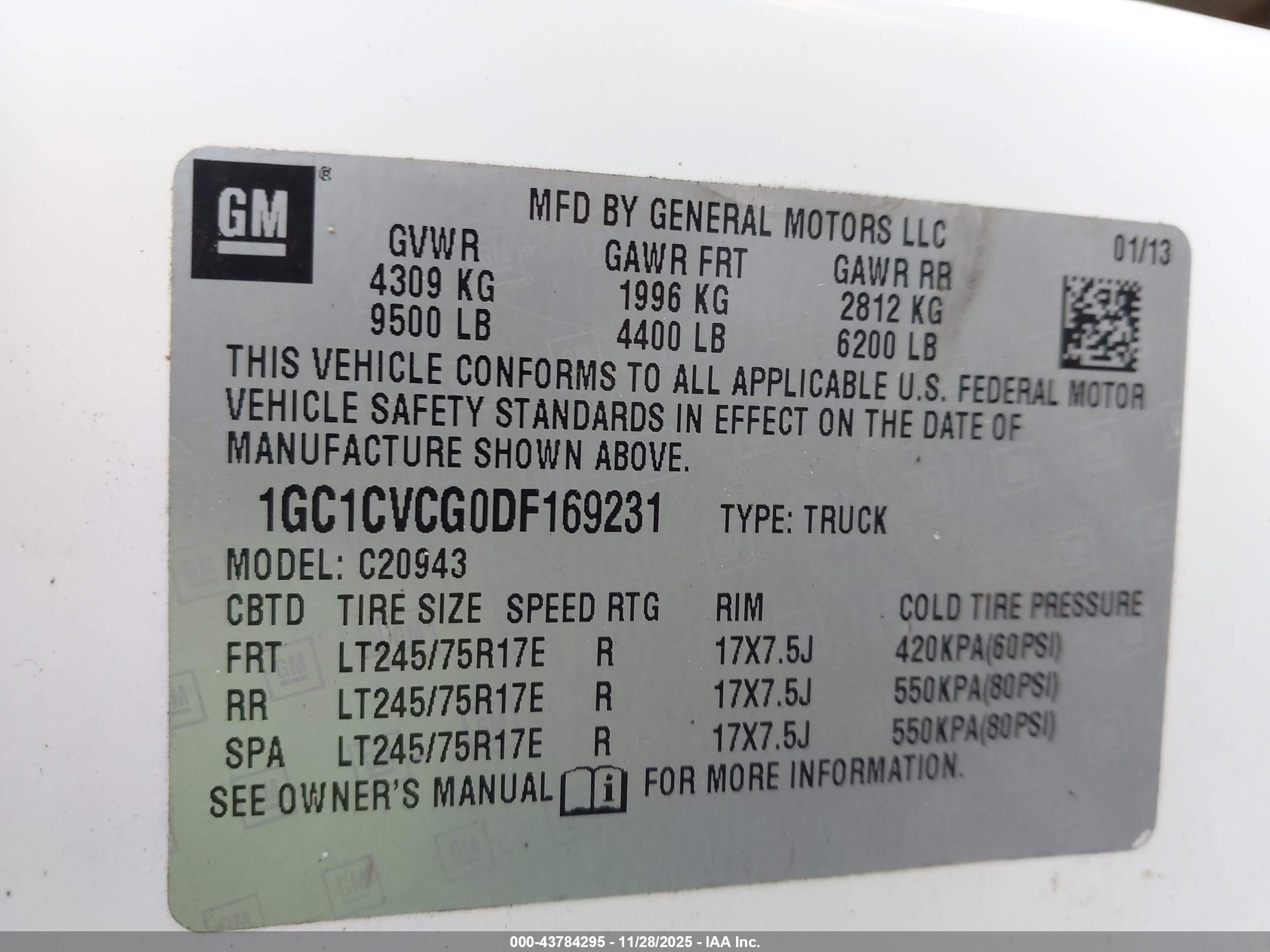 CHEVROLET SILVERADO image 9