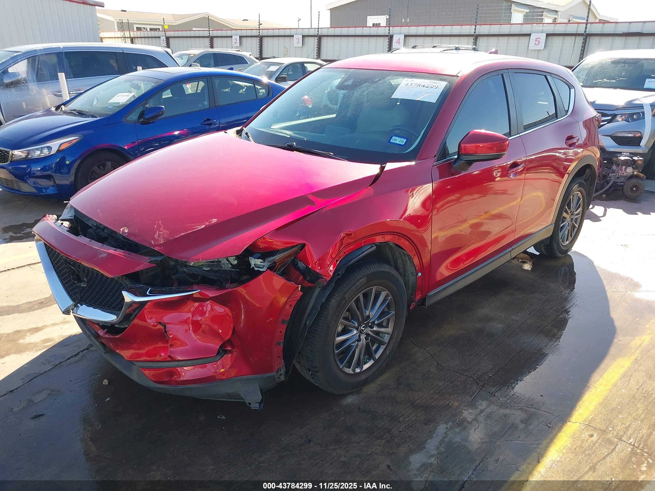 MAZDA CX-5 image 2