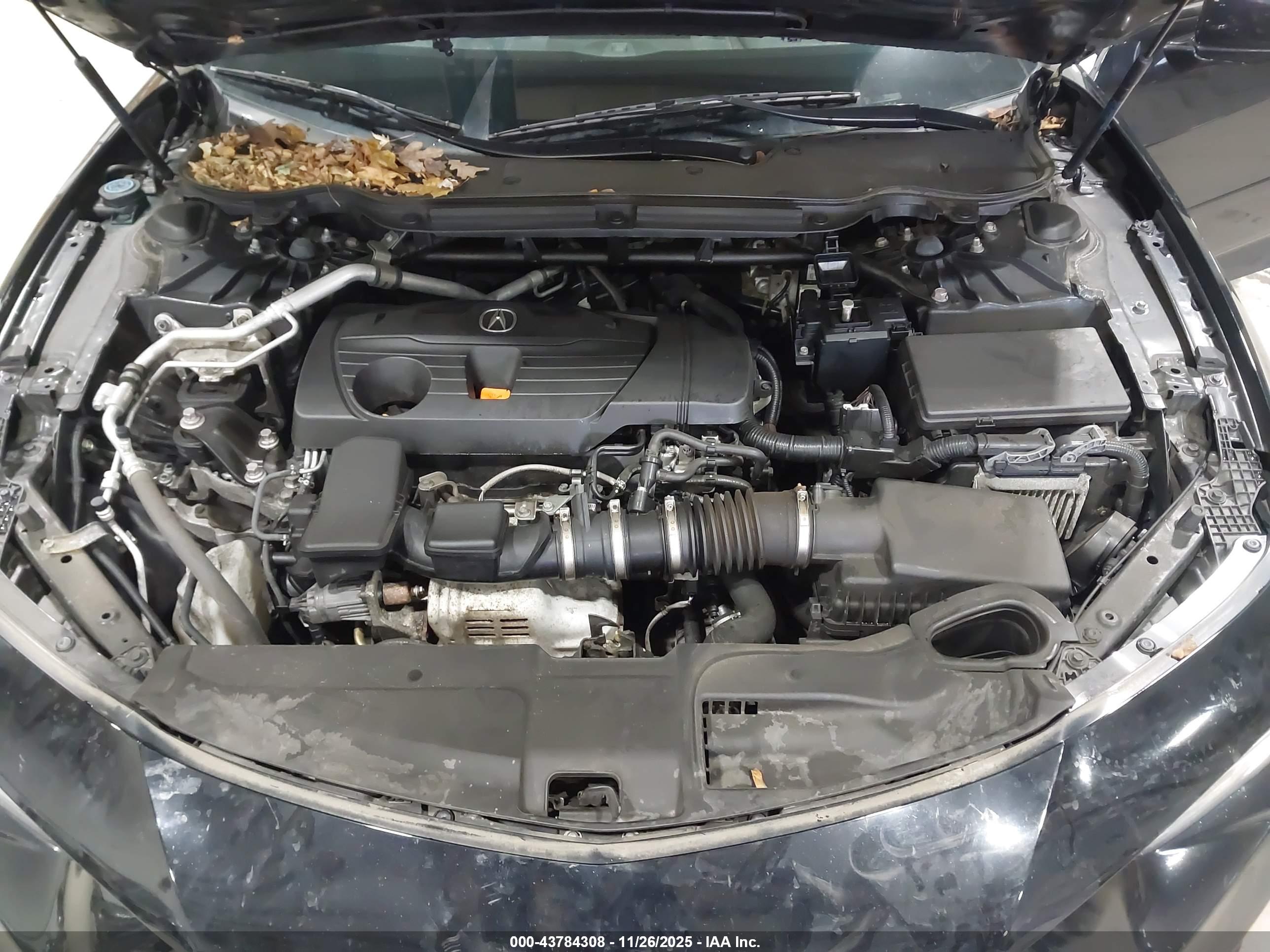 ACURA TLX image 10