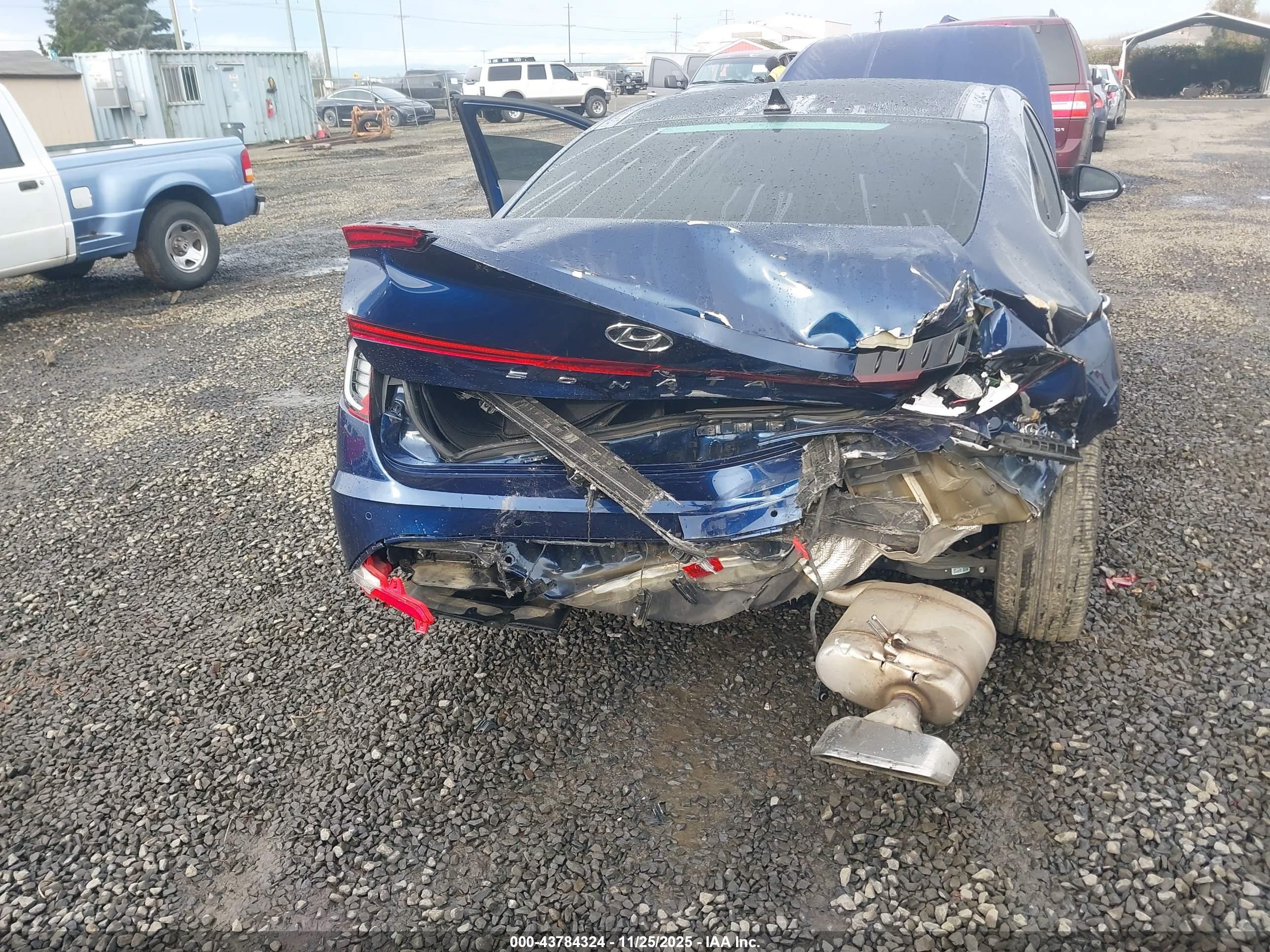 HYUNDAI SONATA image 6
