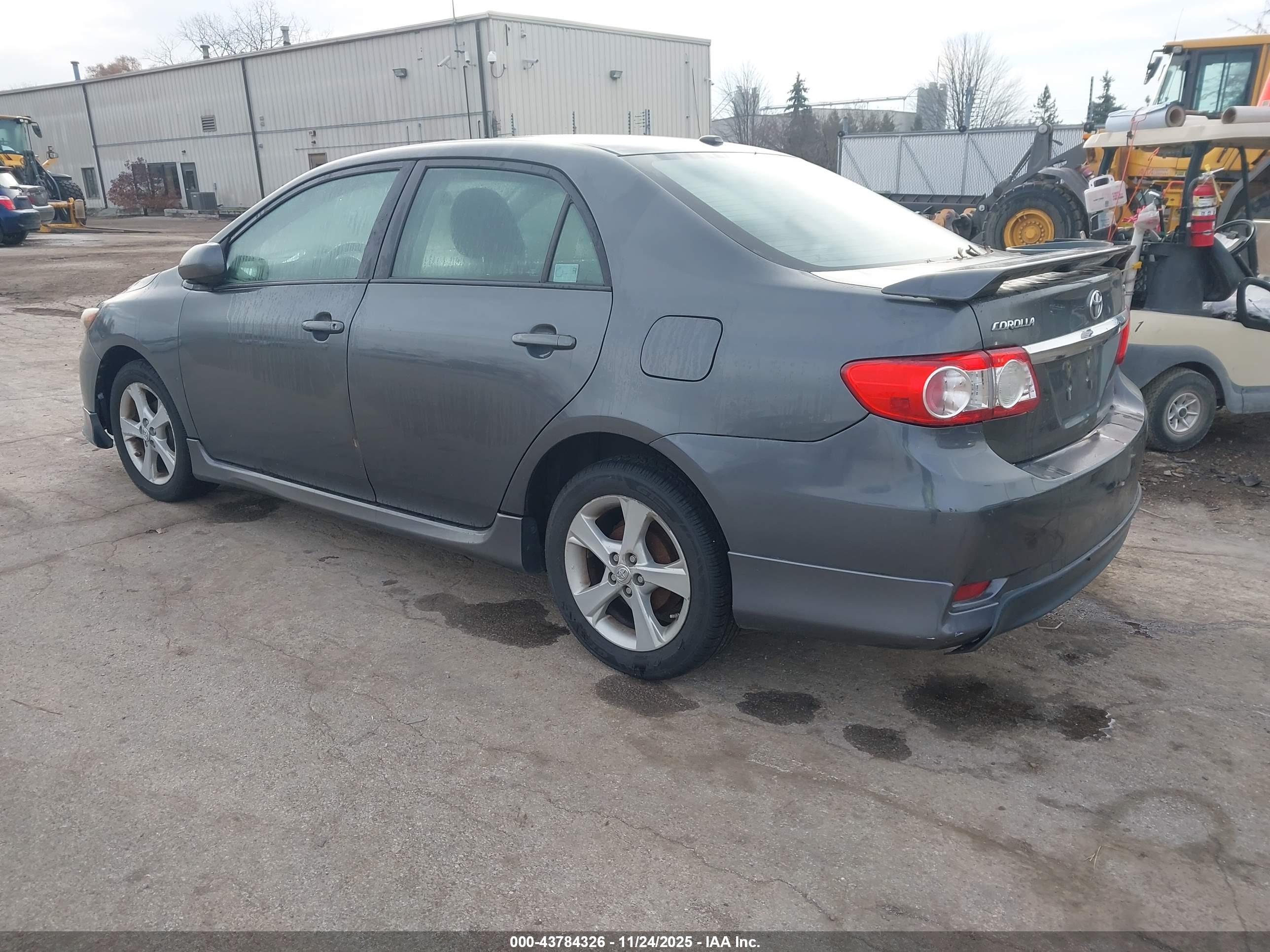 TOYOTA COROLLA image 3